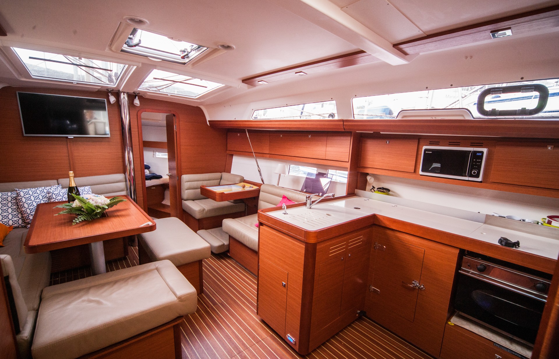 Photo #7 - Dufour 412 Grand Large (Jasiequ) in Primosten - 5340