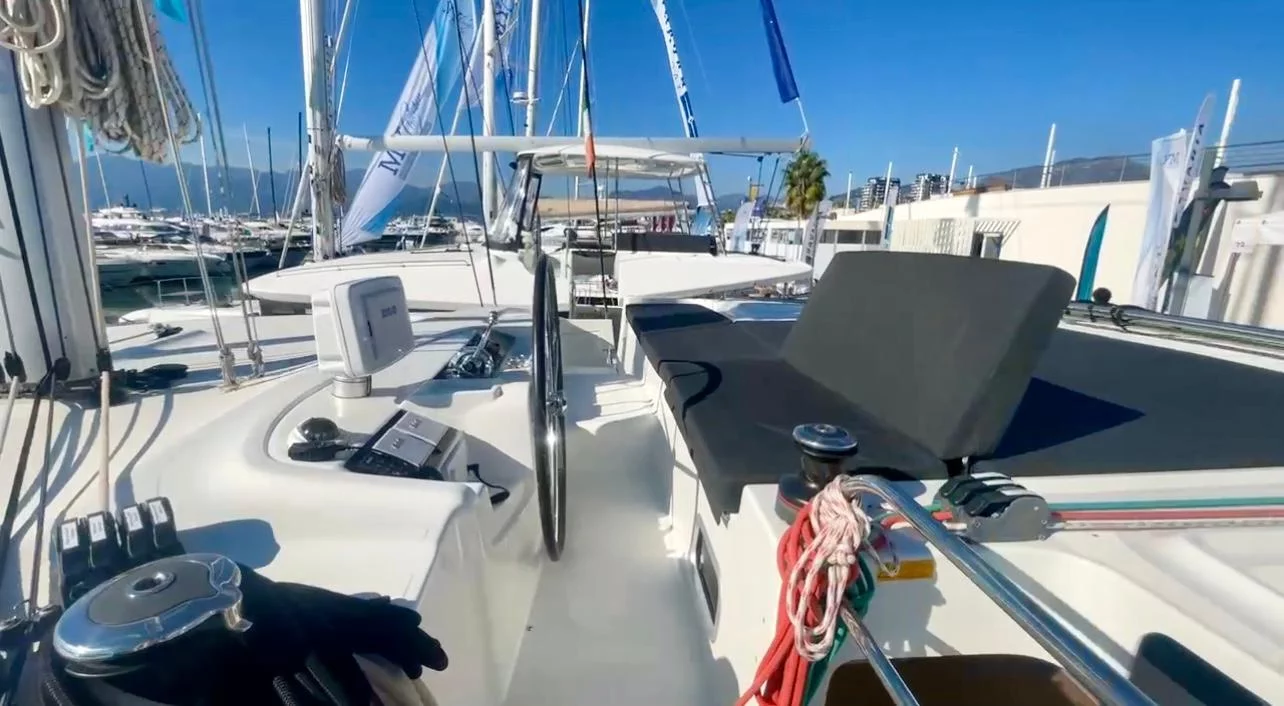 Lagoon 46 (Barone)  - 6