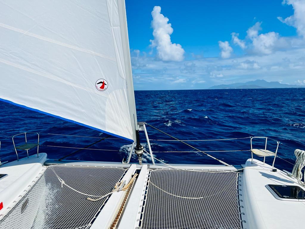 Photo #5 - Lagoon 450 SporTop (Belle) en Bas du fort - 10043