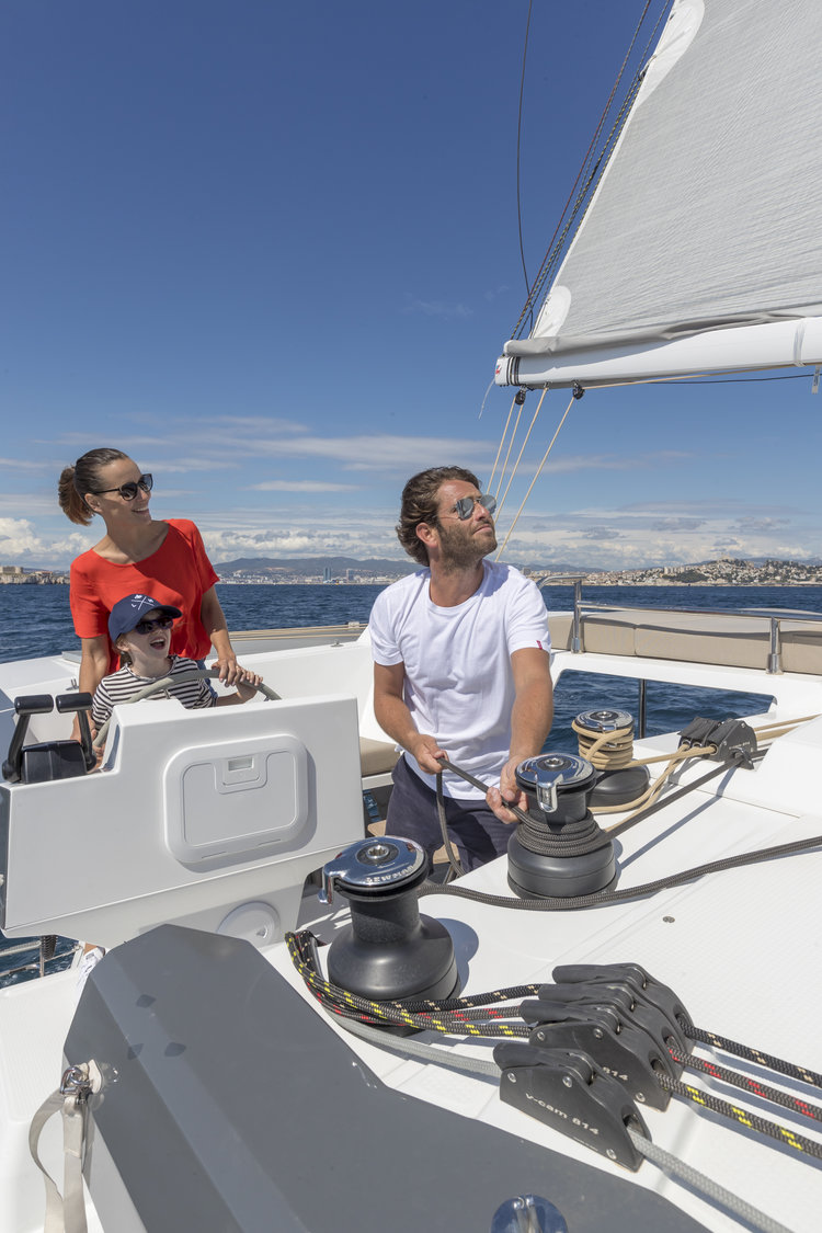 Photo #8 - Astréa 42 (IOANNA - GEN/AC+WATERMAKER) in Lefkada - 25050