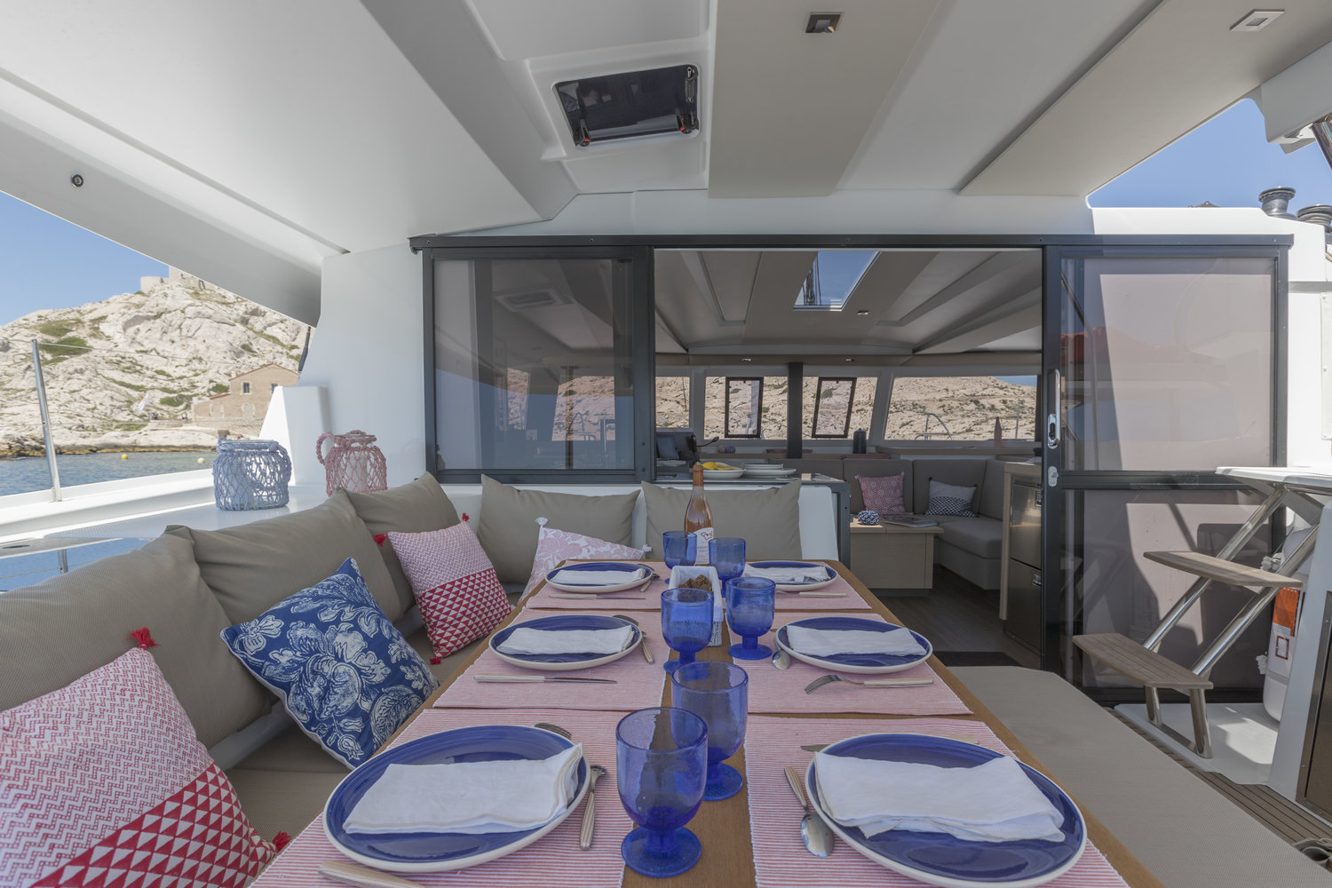 Photo #19 - Astréa 42 (IOANNA - GEN/AC+WATERMAKER) in Lefkada - 25050
