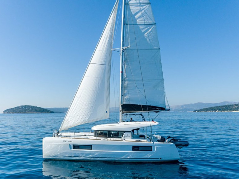 Photo #8 - Lagoon 40 (BYE BYE 2020 (air condition, )) in Primosten - 25142