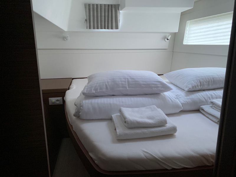Photo #6 - Lagoon 40 (BYE BYE 2020 (air condition, )) in Primosten - 25142