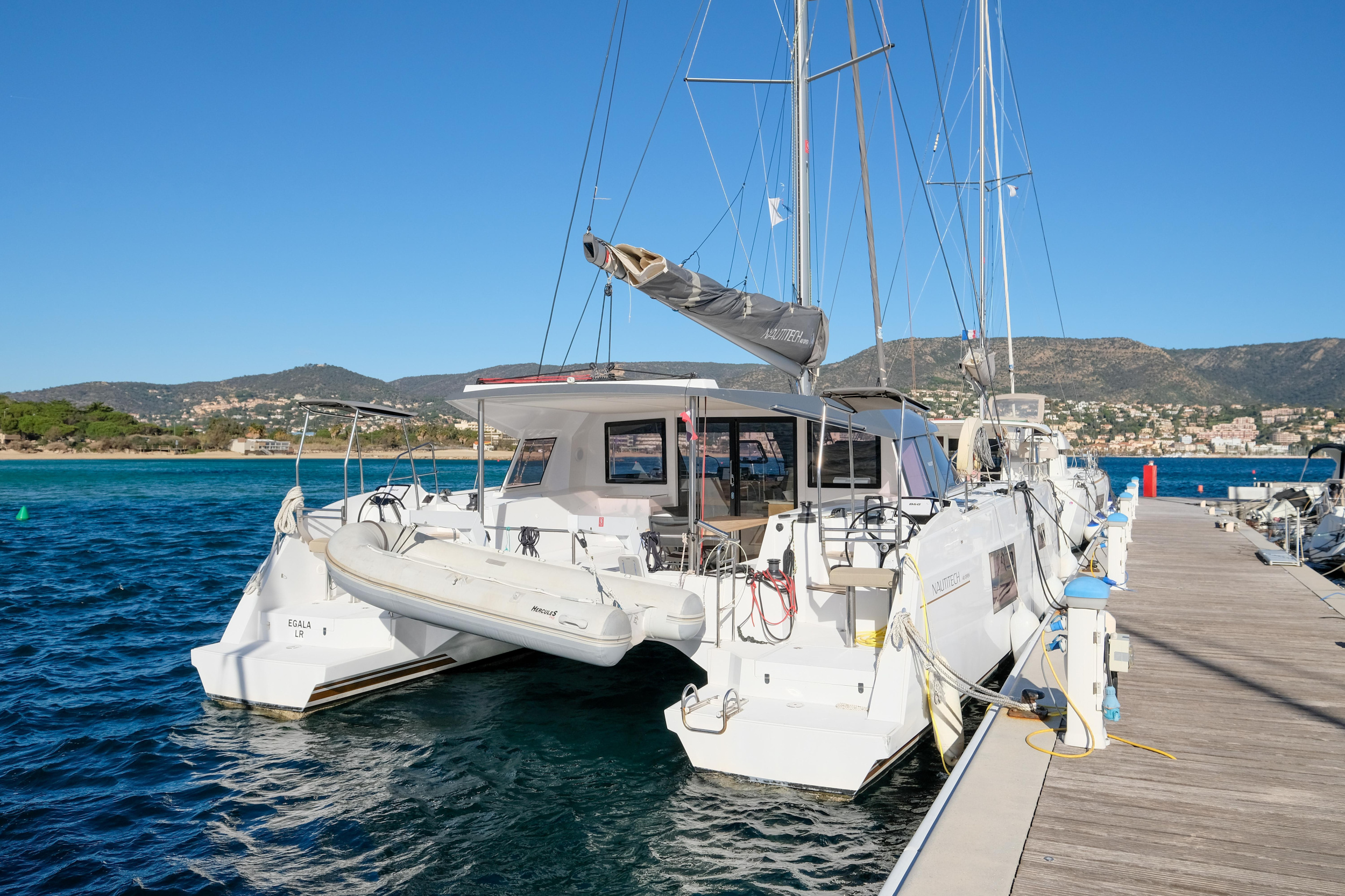 Photo #32 - Nautitech 40 Open (Grelots) in Hyeres - 25167