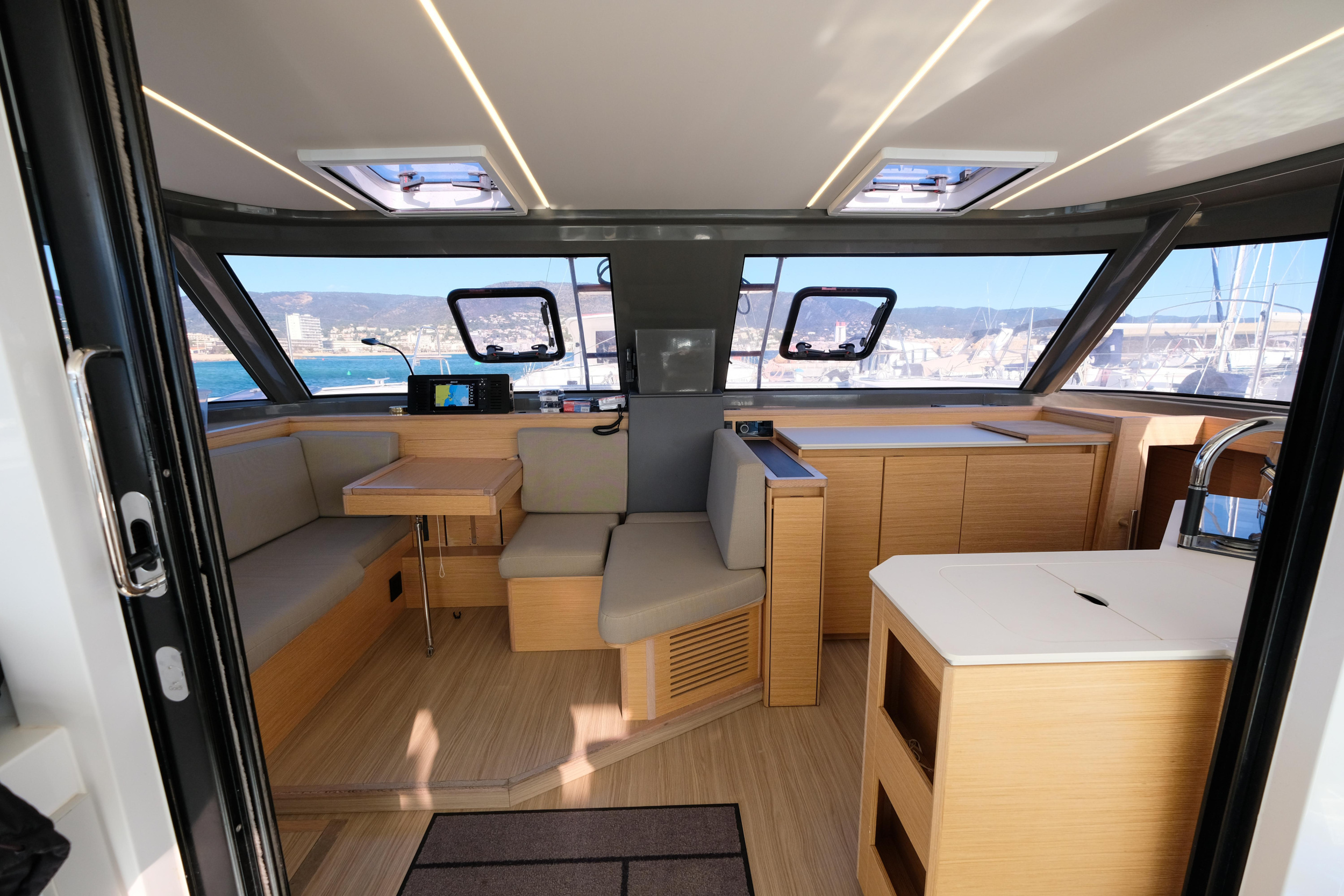 Photo #13 - Nautitech 40 Open (Grelots) in Hyeres - 25167