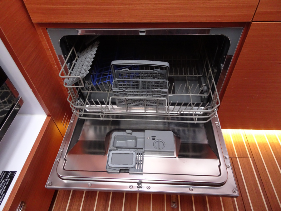 Photo #8 - Dufour 56 Exclusive (BAZILIO) en Primosten - 6075