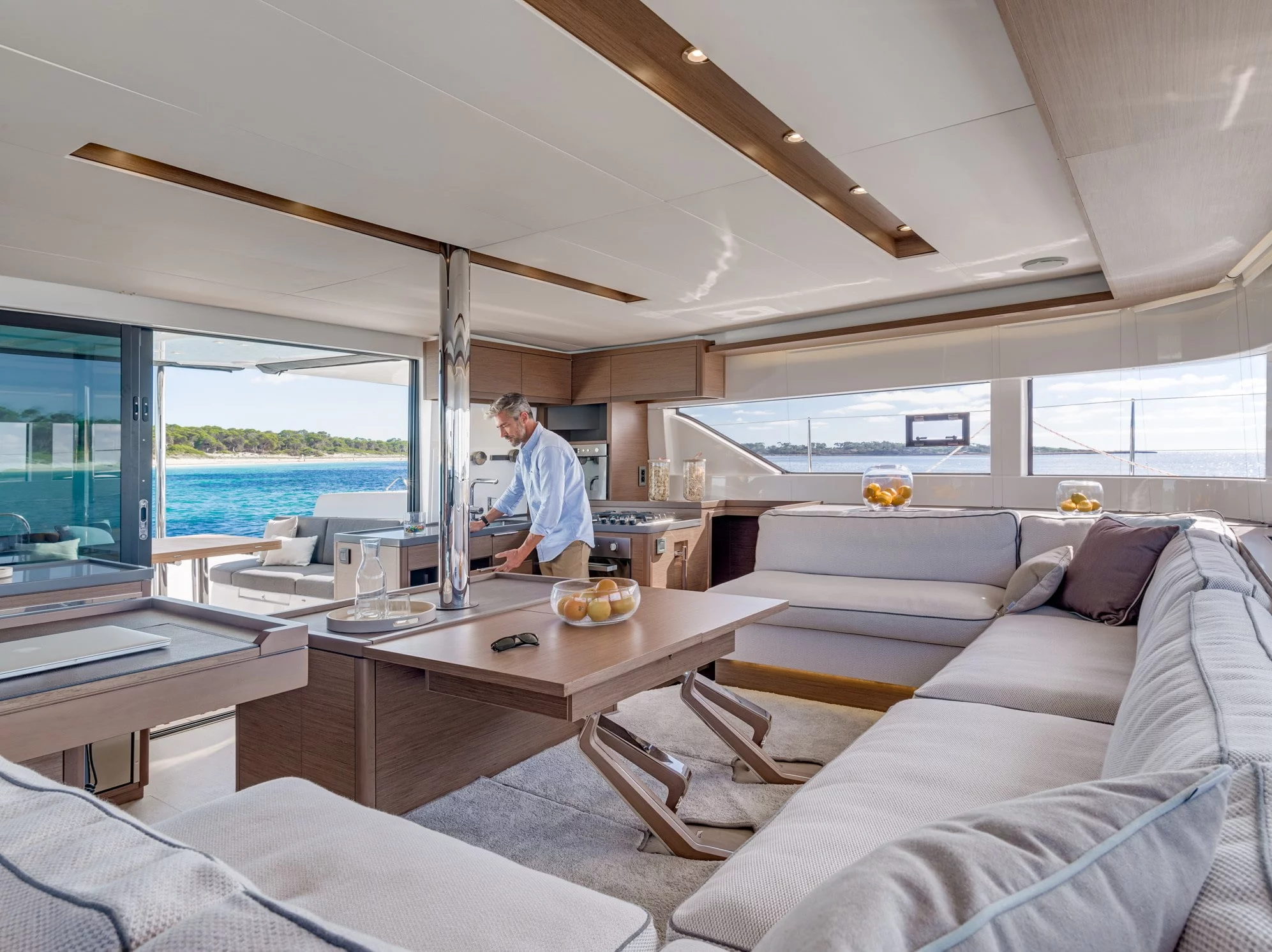 Lagoon 50 (Rio) Interior image - 1