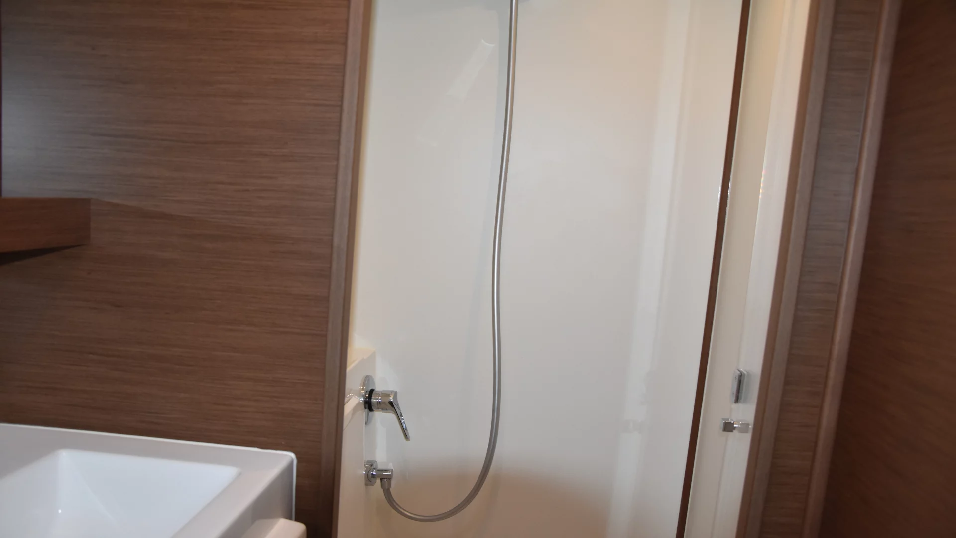 Lagoon 42 (, , Watermaker) (ARION AC, Gen, W.Maker)  - 9