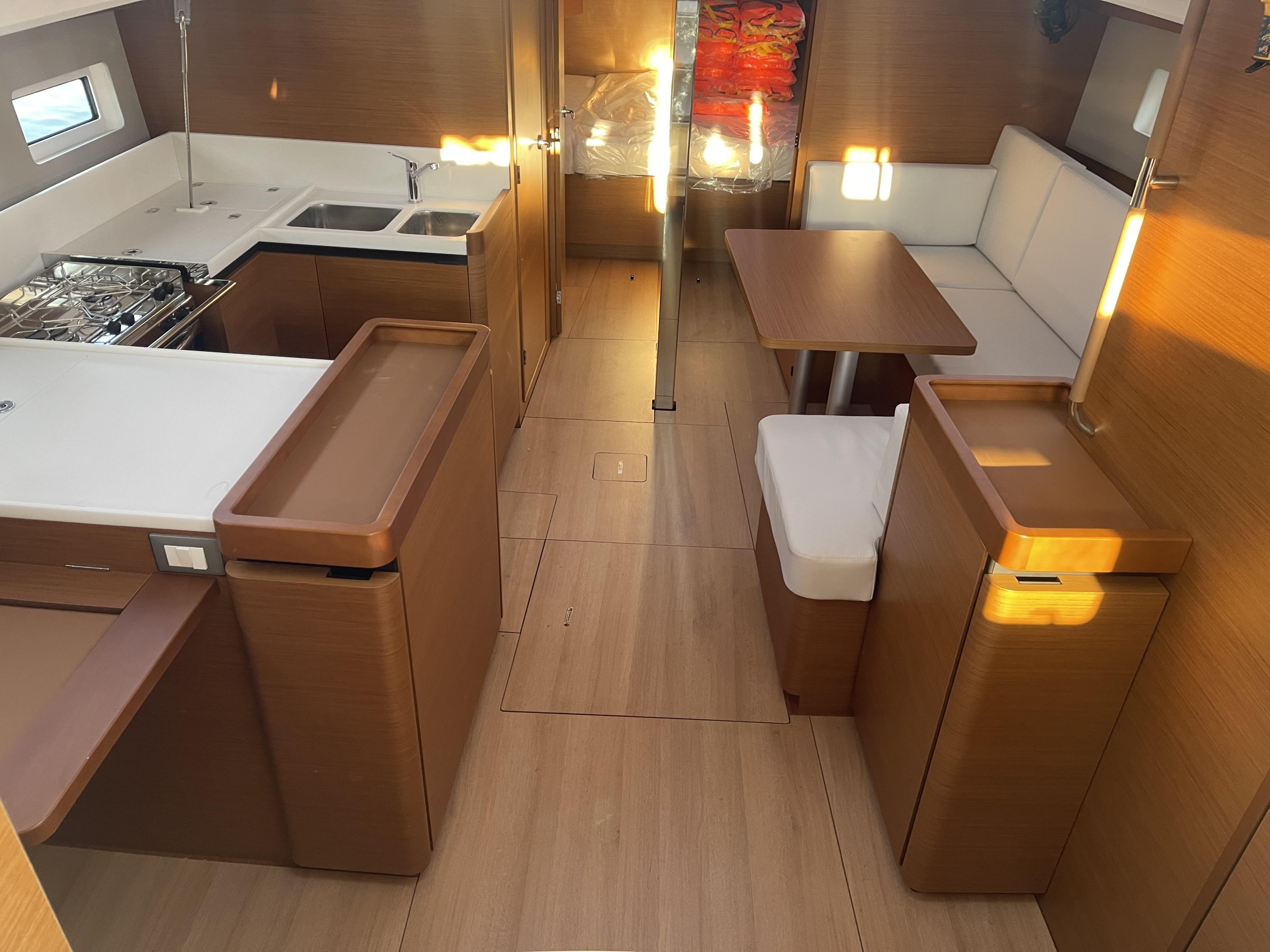 Photo #6 - Sun Odyssey 440 (Virginia) en Volos - 24654