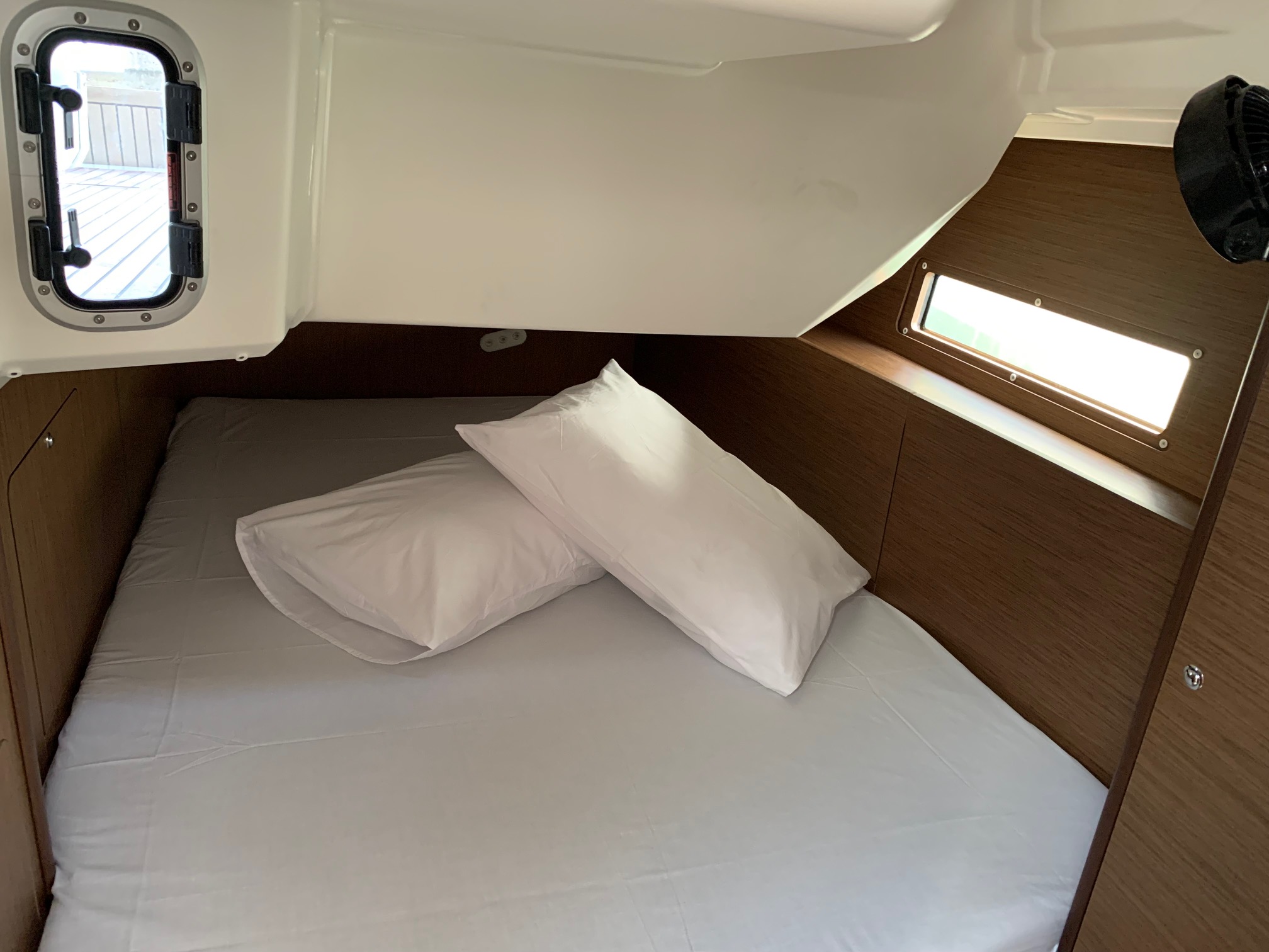 Photo #4 - Oceanis 40.1 (AVRA) in Volos - 25185