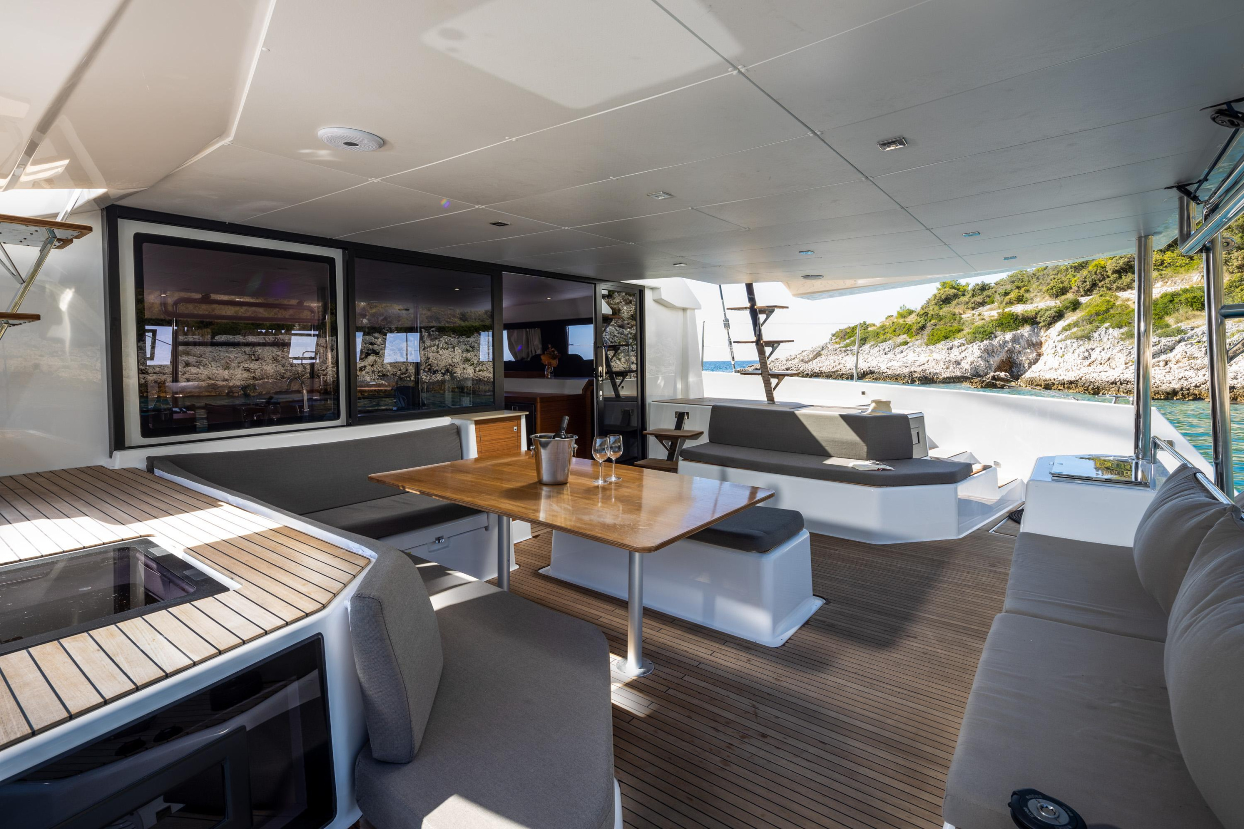 Photo #11 - Dufour 48 Catamaran (NOX) en Dubrovnik - 14208