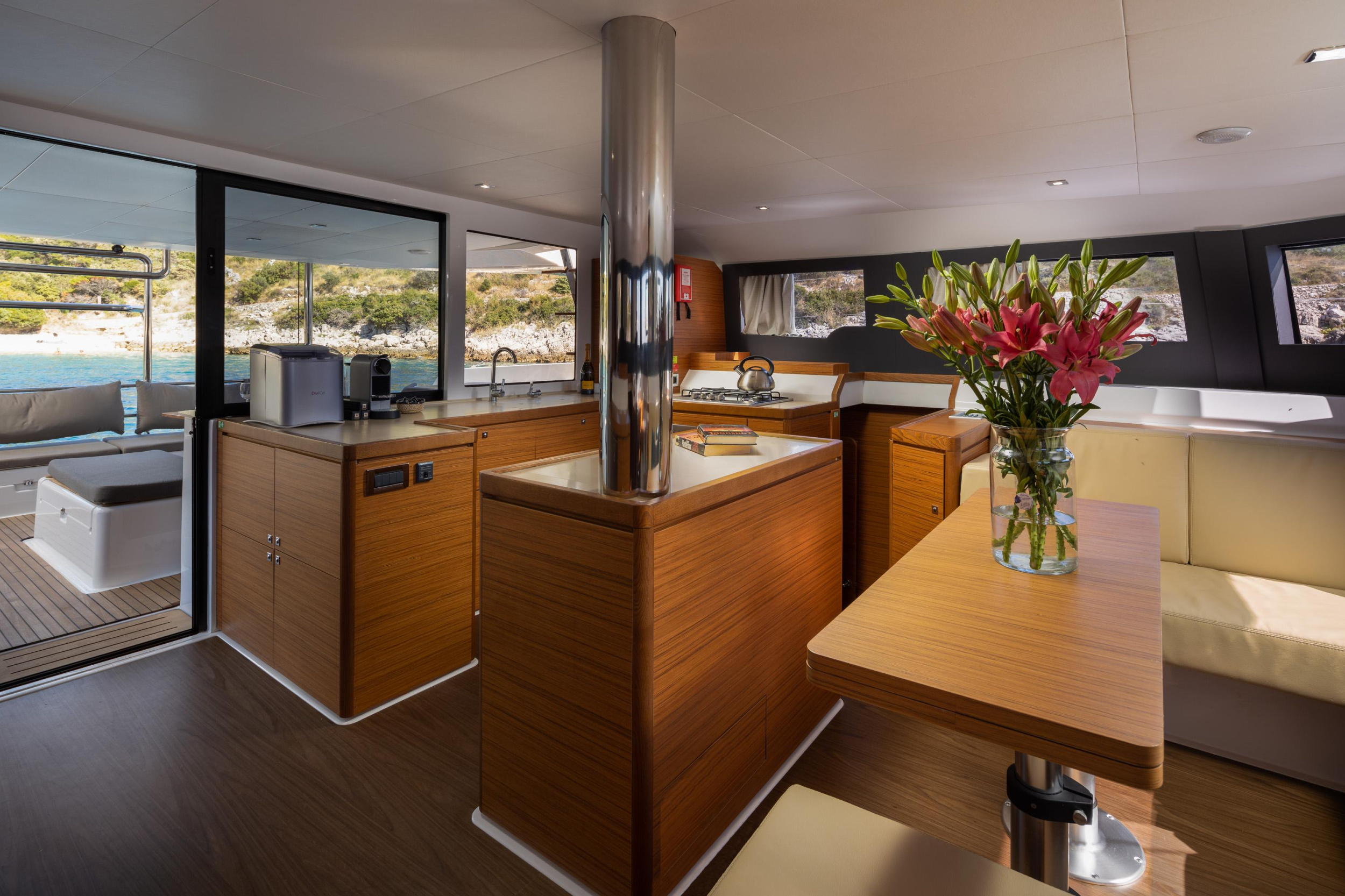 Photo #26 - Dufour 48 Catamaran (NOX) en Dubrovnik - 14208