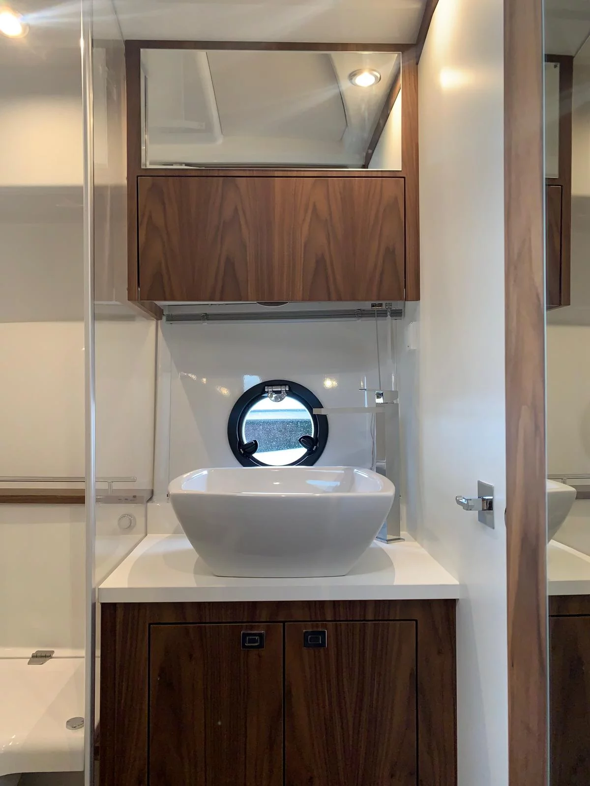 Grandezza 34 OC (OHANA) toilet -sink - 21