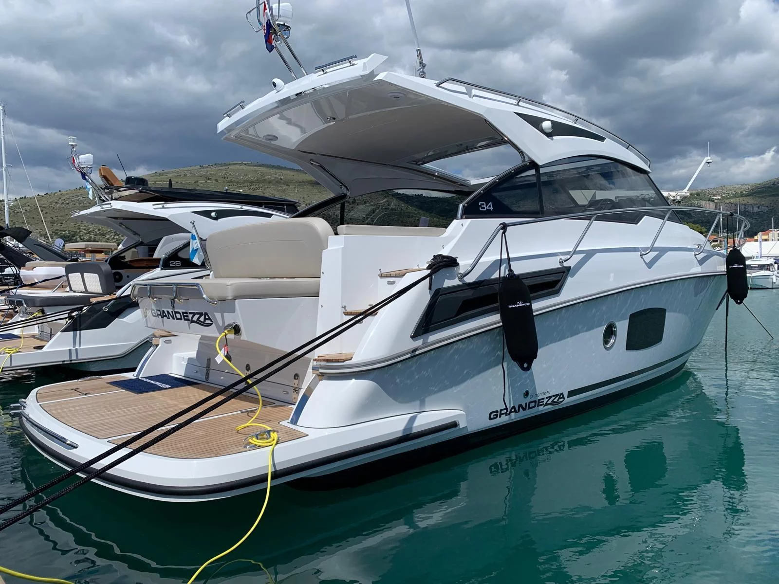 Grandezza 34 OC (OHANA) stern platform - 43