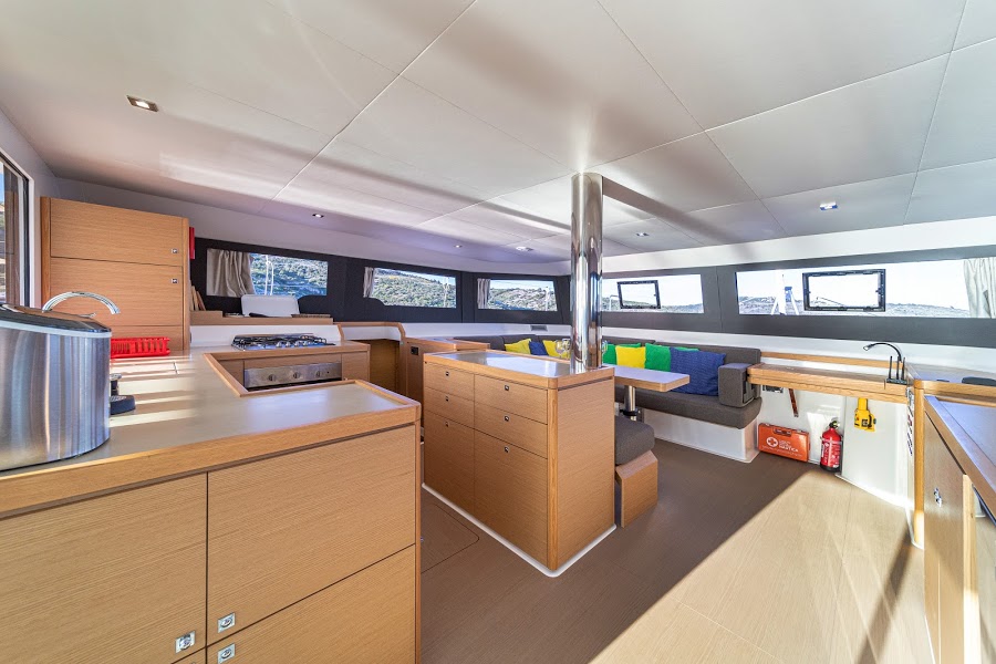 Photo #13 - Dufour 48 Catamaran (VAR) in Dubrovnik - 12233