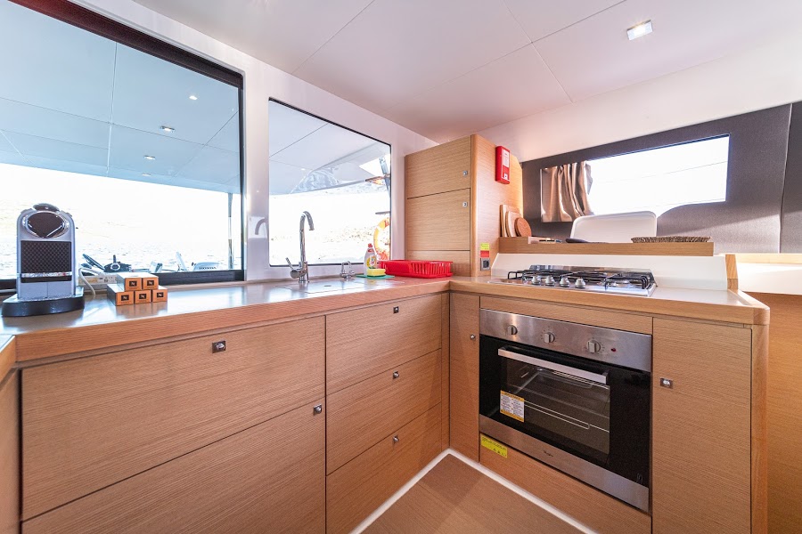 Photo #9 - Dufour 48 Catamaran (VAR) in Dubrovnik - 12233
