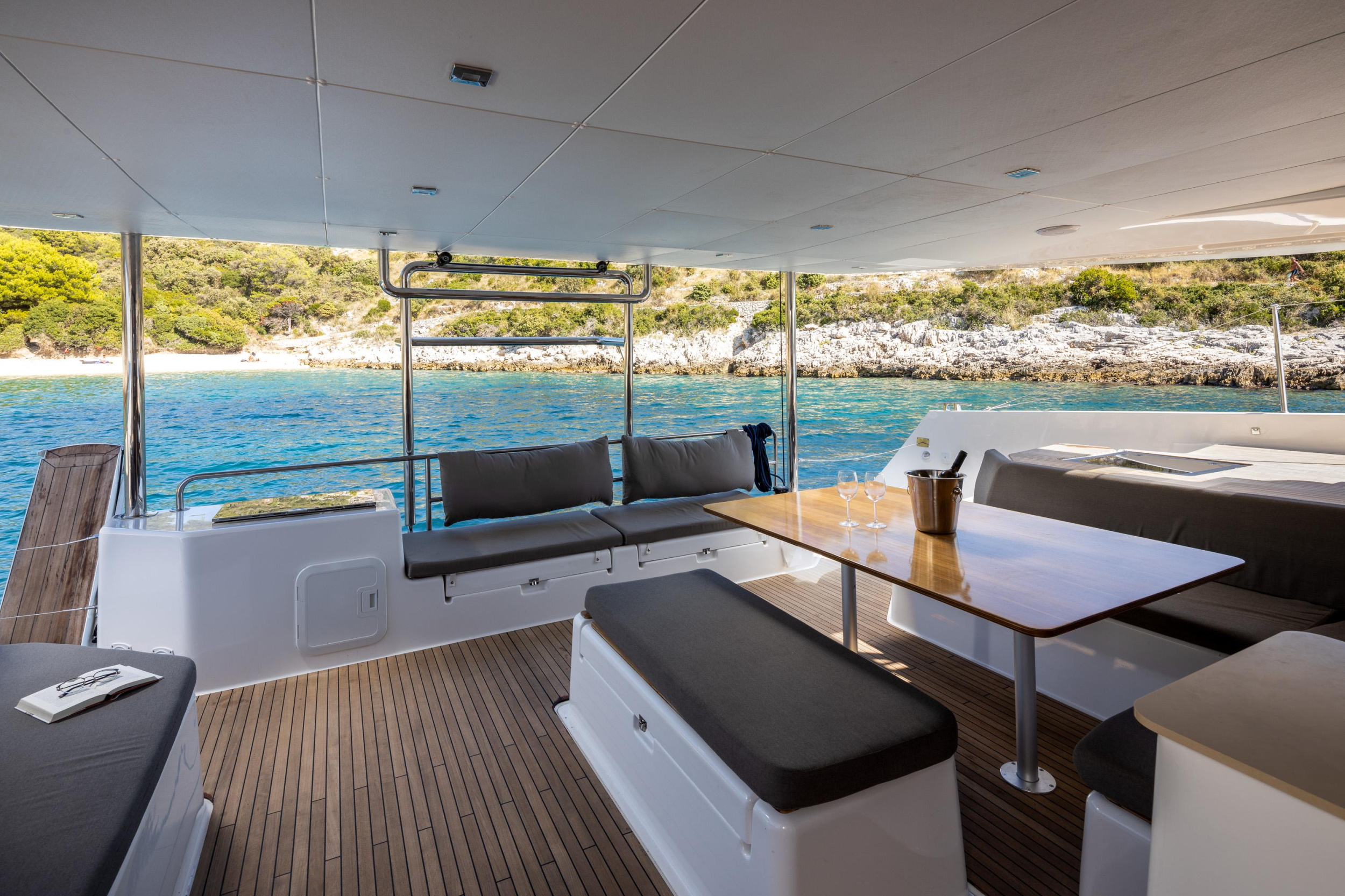 Photo #4 - Dufour 48 Catamaran (MARK) in Primosten - 7839