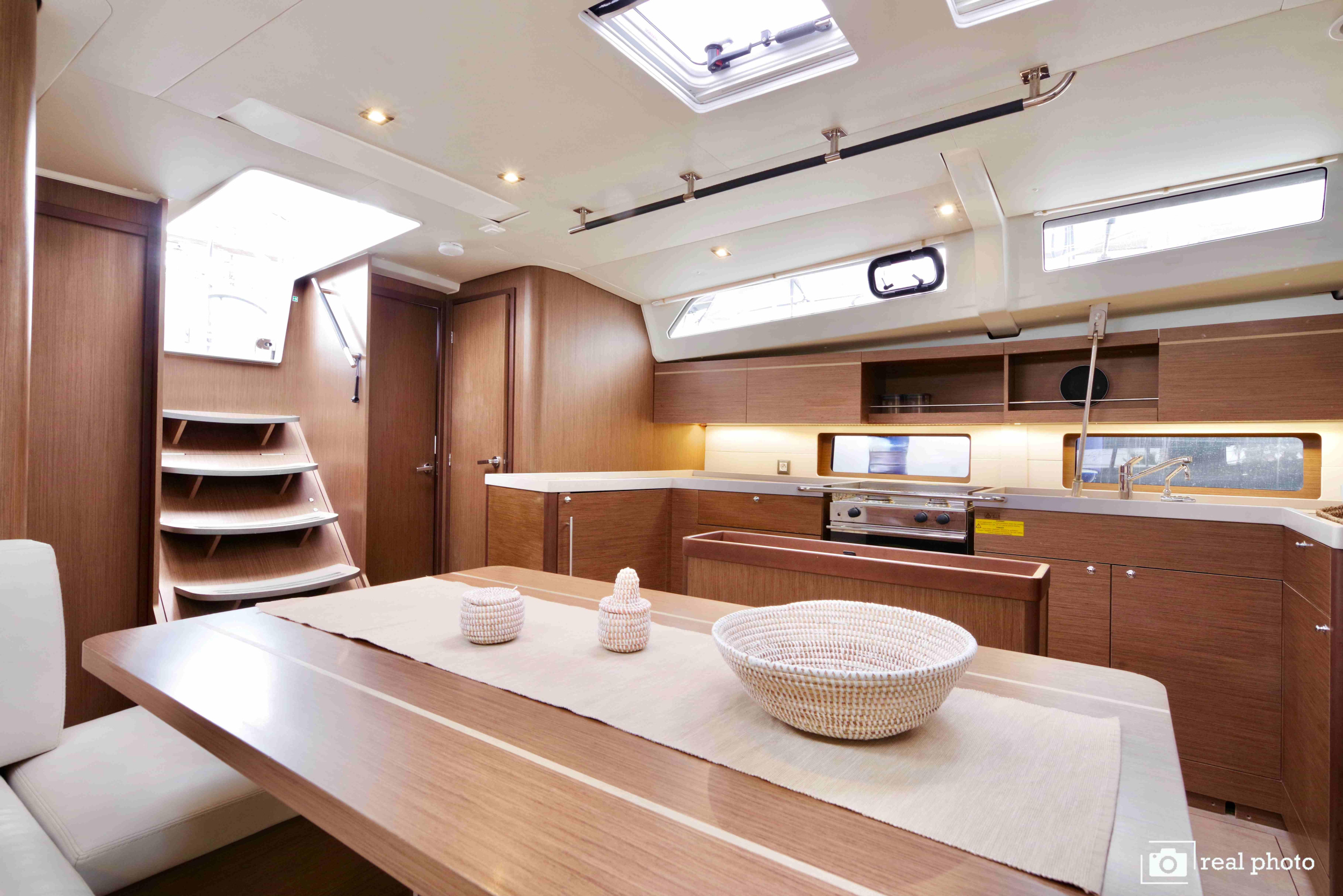 Photo #5 - Oceanis 46.1 (Nora -, Solar Panel) in Castellammare - 21292