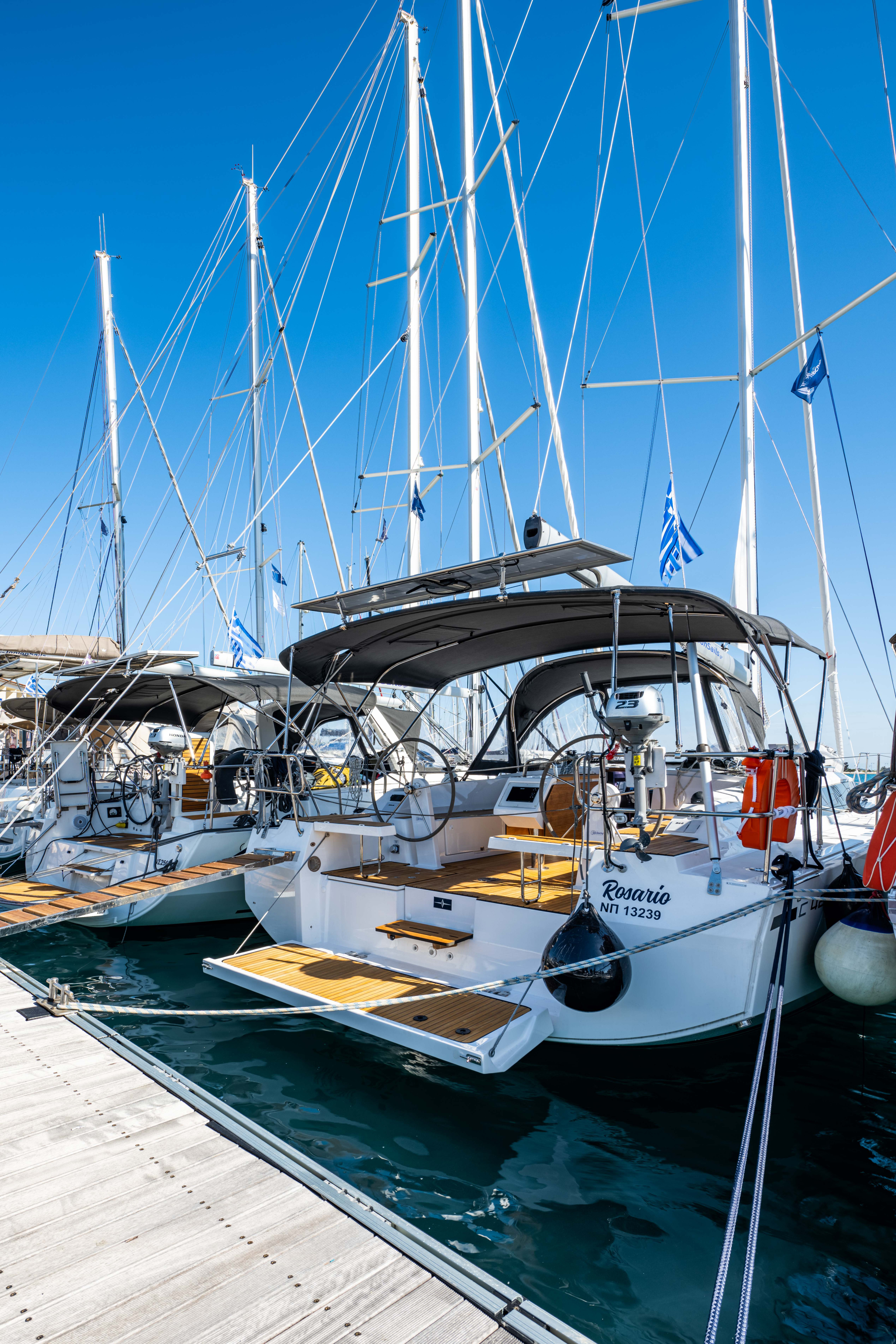 Photo #7 - Bavaria C42 (Rosario) en Lefkada - 23759