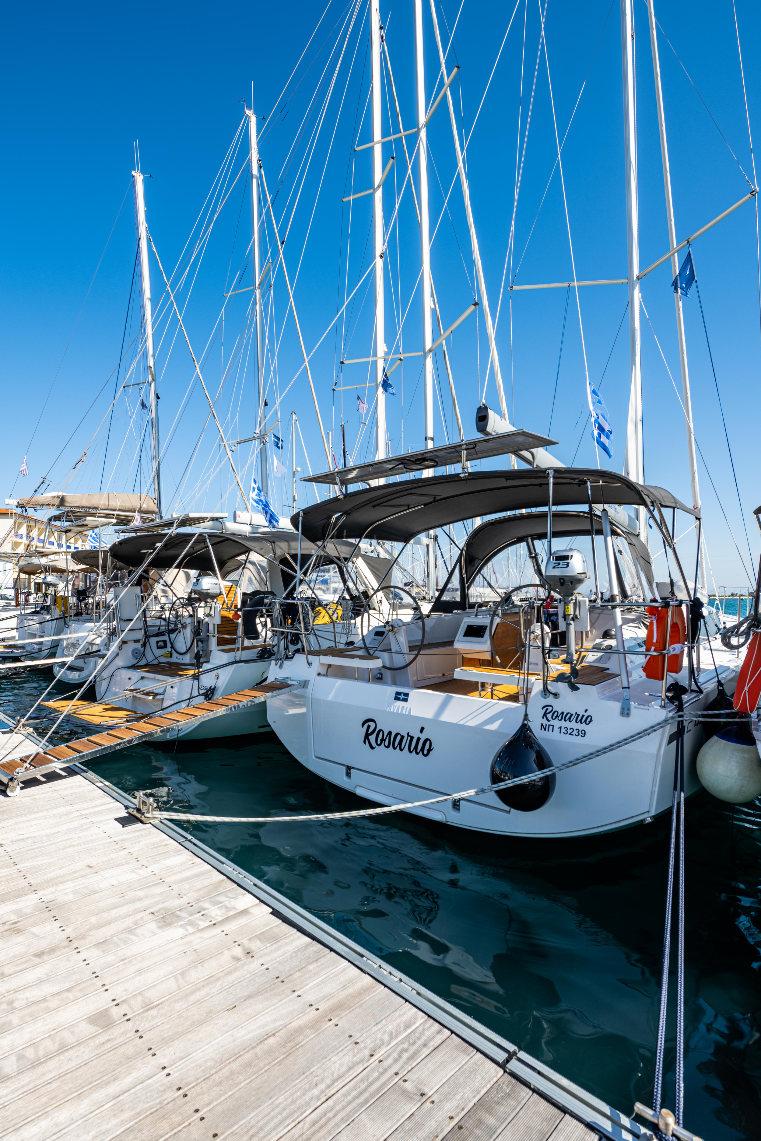 Photo #5 - Bavaria C42 (Rosario) en Lefkada - 23759