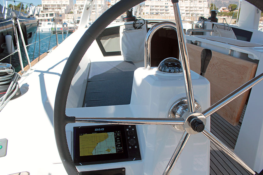 Photo #19 - Oceanis 38.1 (FREEDOM) en Barсelona - 18410