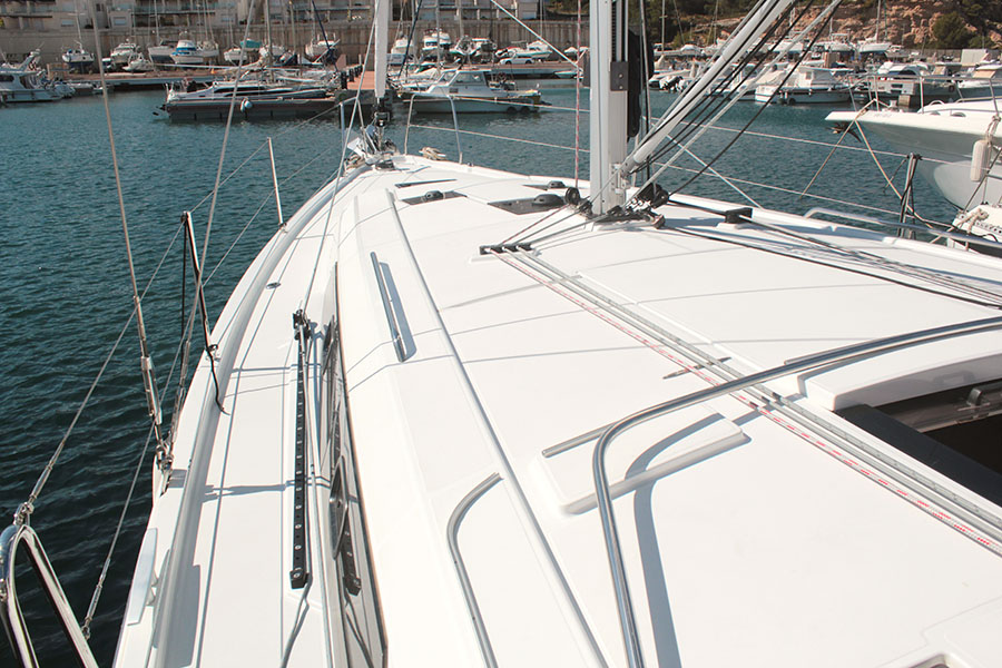 Photo #10 - Oceanis 41.1 (2 Heads) (UNDER PRESSURE) in Palma - 18406