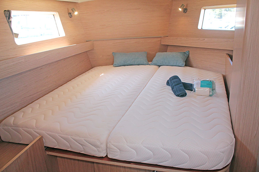 Photo #14 - Oceanis 41.1 (2 Heads) (IBIZA) en Palma - 18407