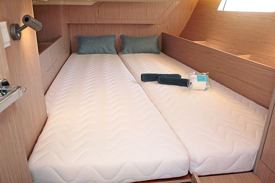 Photo #7 - Oceanis 41.1 (2 Heads) (IBIZA) en Palma - 18407