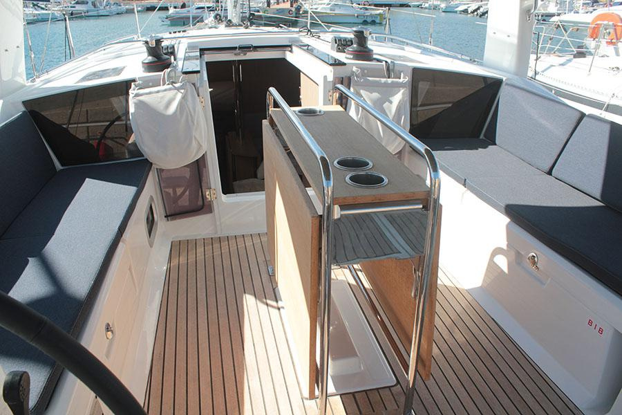 Photo #5 - Oceanis 41.1 (2 Heads) (OASIS) in Palma - 18129