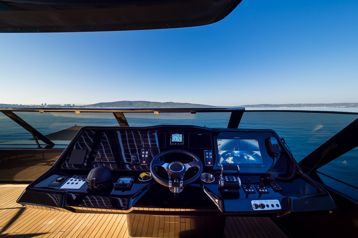 Photo #137 - Sunreef 70 Power (AMBER ONE) in Kastela - 24253