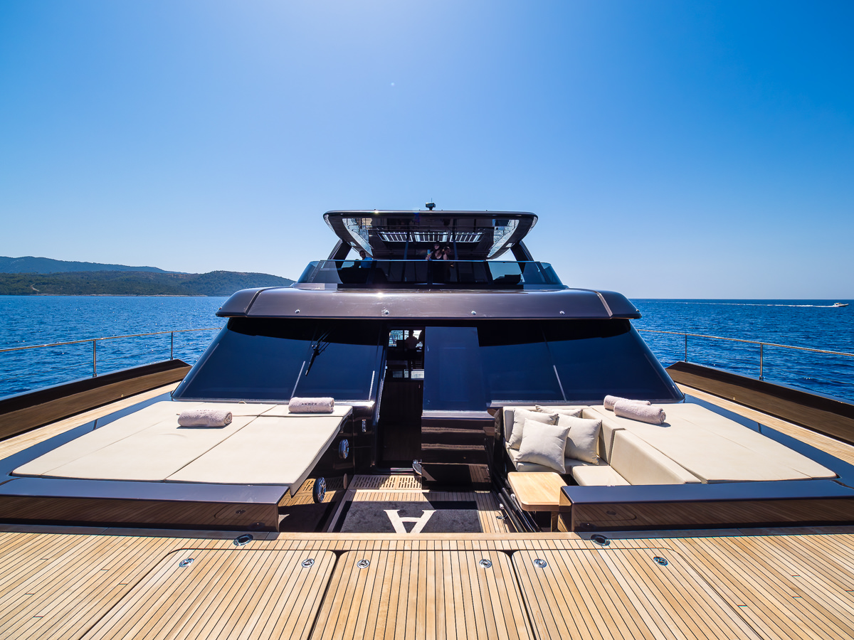 Photo #10 - Sunreef 70 Power (AMBER ONE) in Kastela - 24253