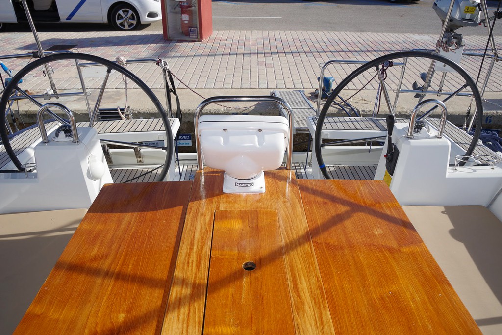 Photo #13 - Oceanis 38 (MOIN) in Port de Pollenca - 25235