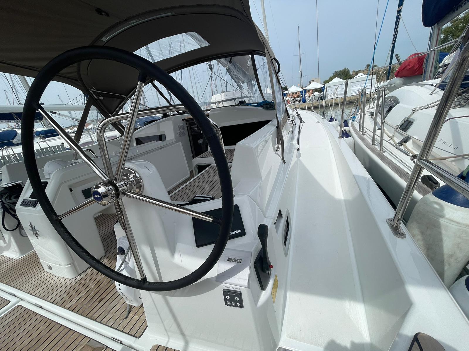 Photo #10 - Sun Odyssey 440* (Alboran Amaretto) en Palma - 24761