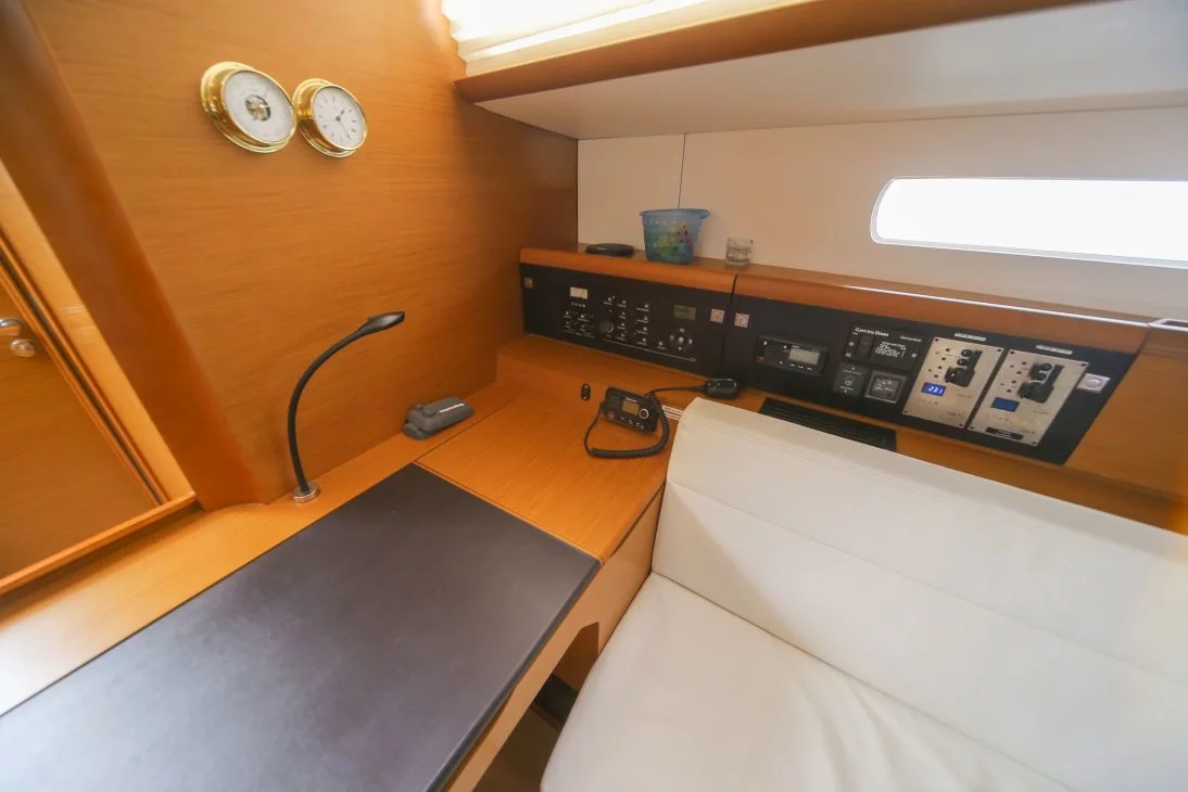 Sun Odyssey 519 (Aquaholic)  - 3