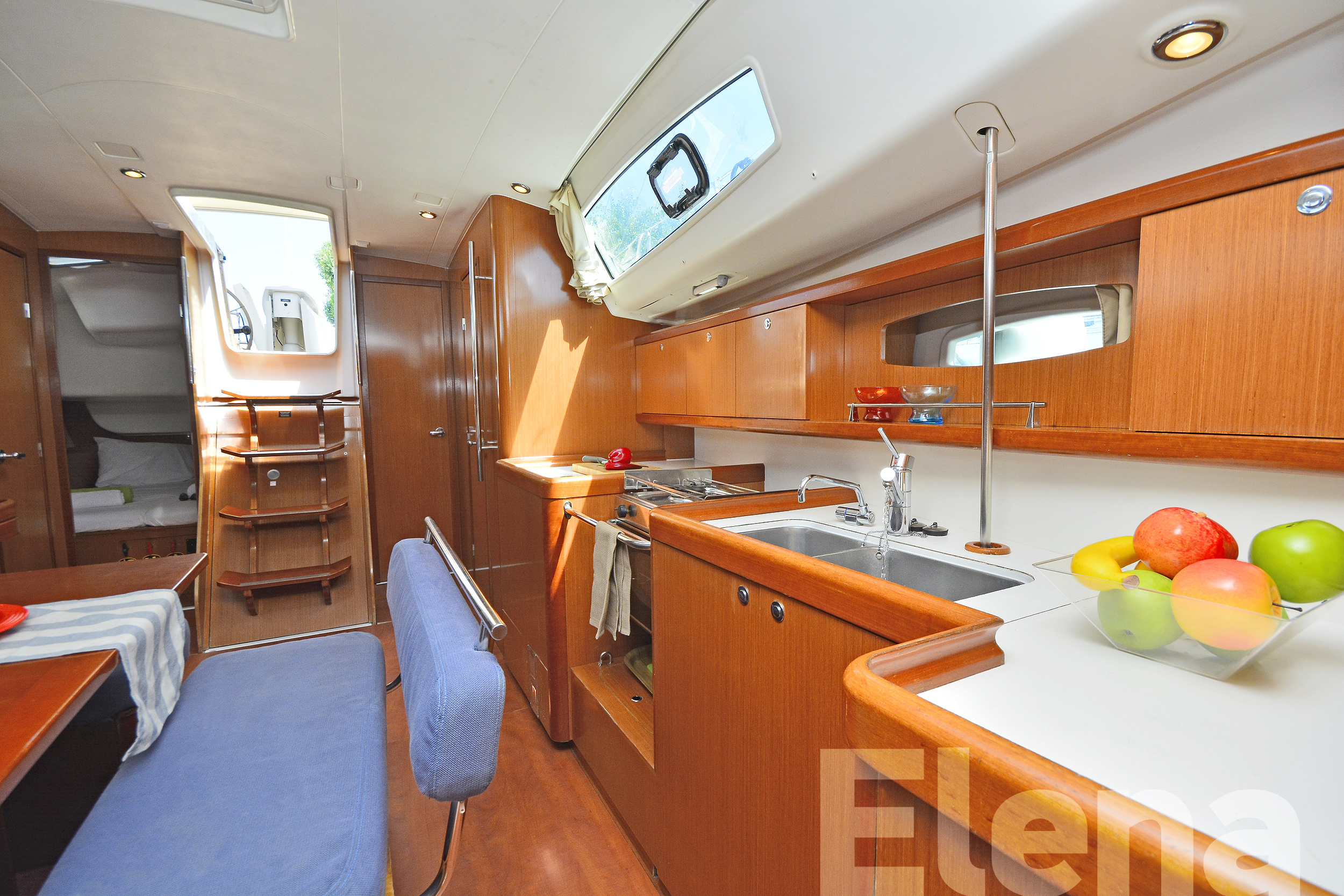 Photo #4 - Oceanis 43 (Elena) in Athen - 24025