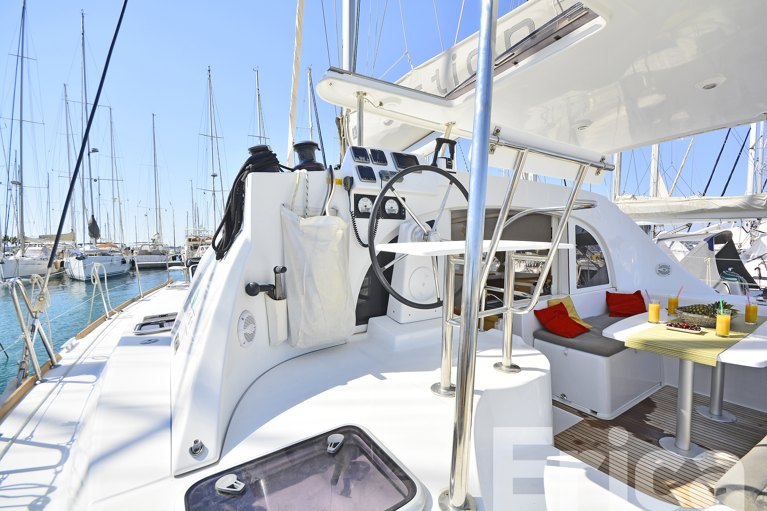 Photo #8 - Lagoon 380 S2 (Erica) en Kos - 24054
