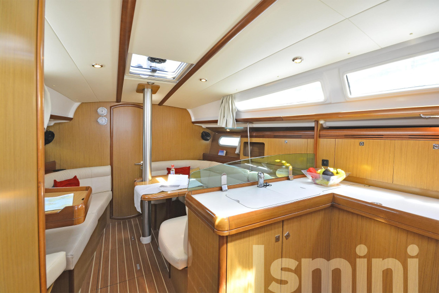 Photo #17 - Sun Odyssey 36i (Ismini) in Preveza - 24048