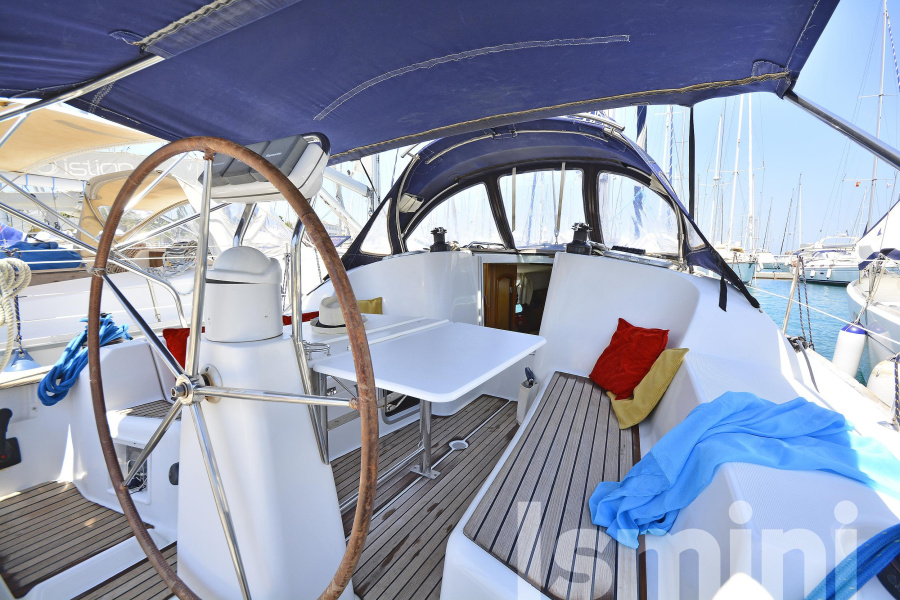 Photo #8 - Sun Odyssey 36i (Ismini) in Preveza - 24048