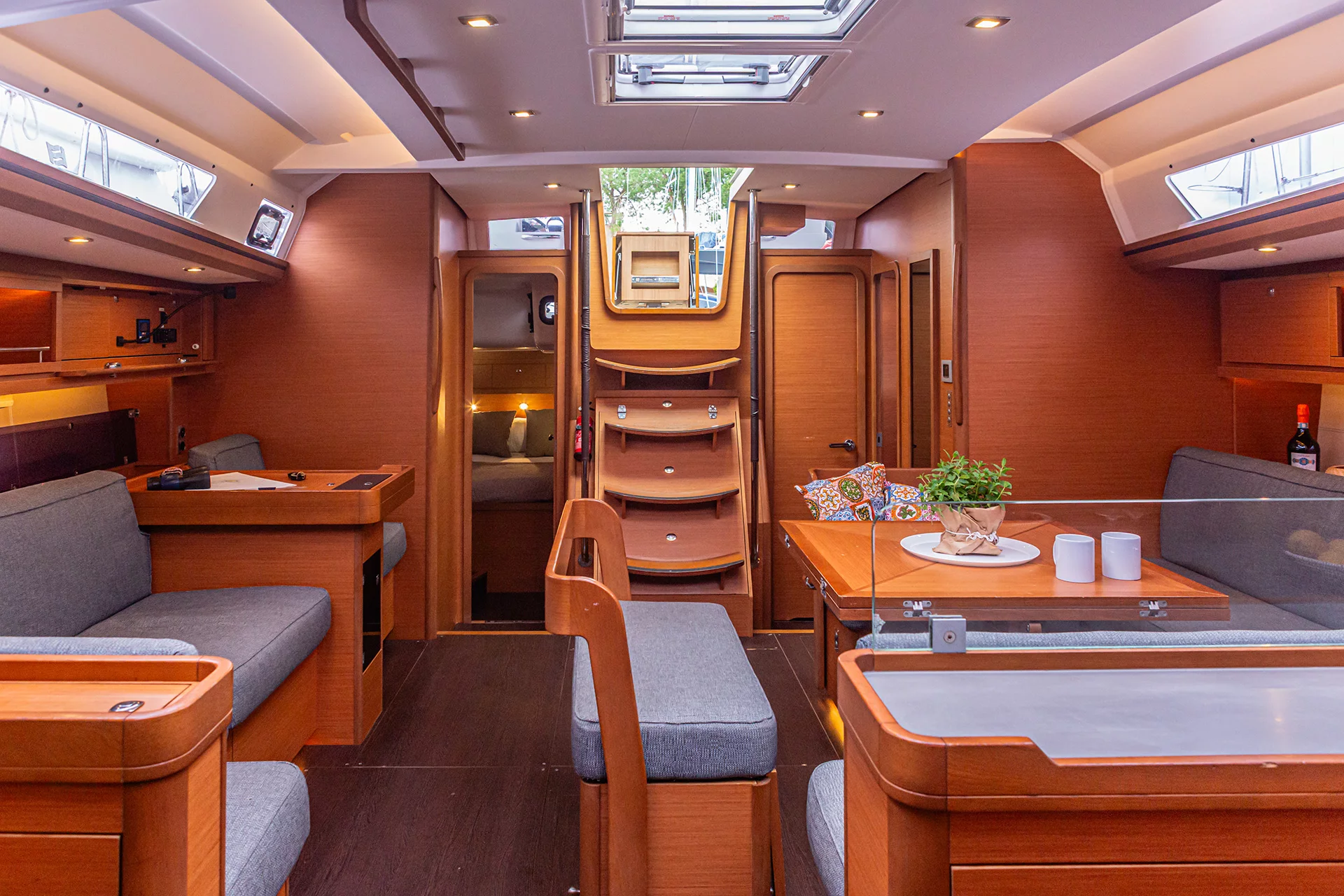 Dufour 56 Exclusive 250 L (Euphoria Planet)  - 2