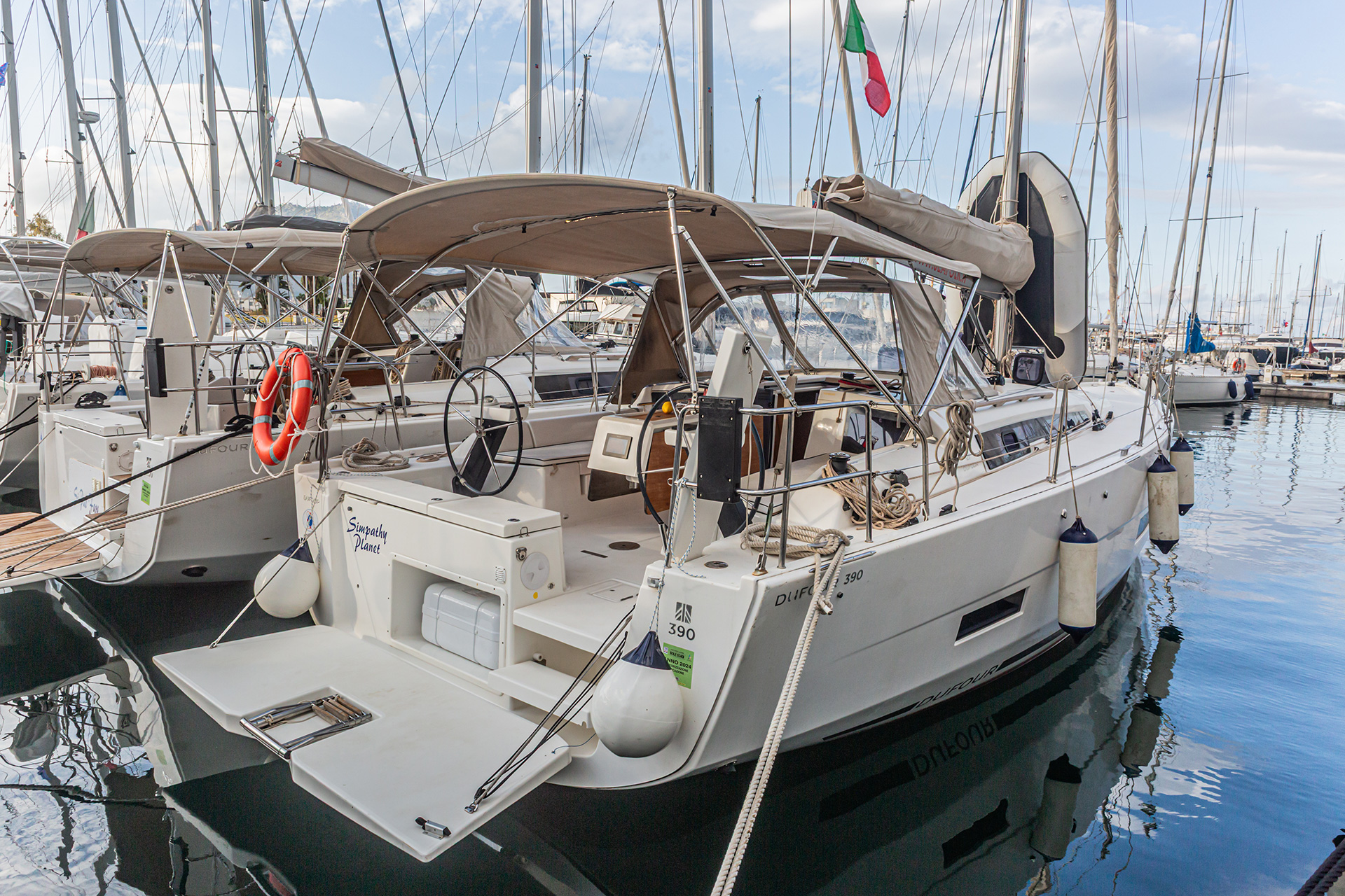 Photo #7 - Dufour 390 Grand Large (Sympathy Planet) en Palermo - 14408