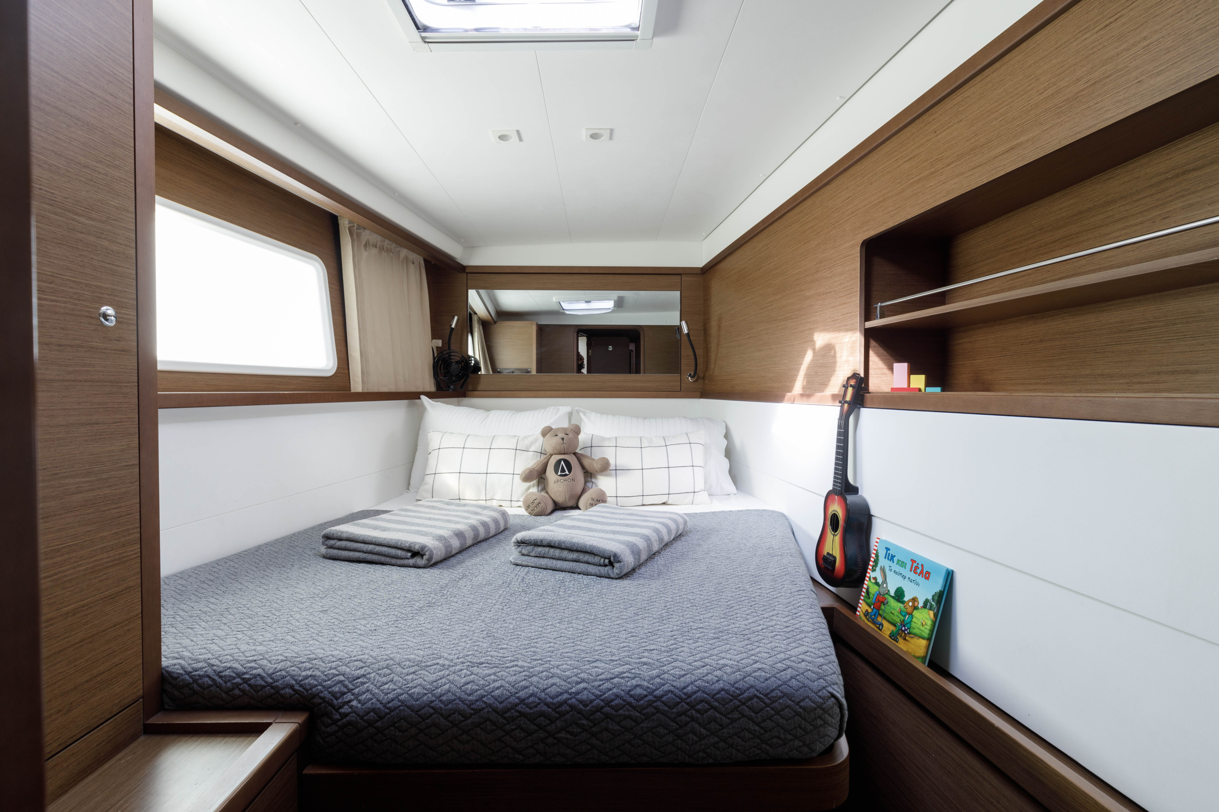 Photo #5 - Lagoon 450 Flybridge (Greis) en Rhodes - 16472