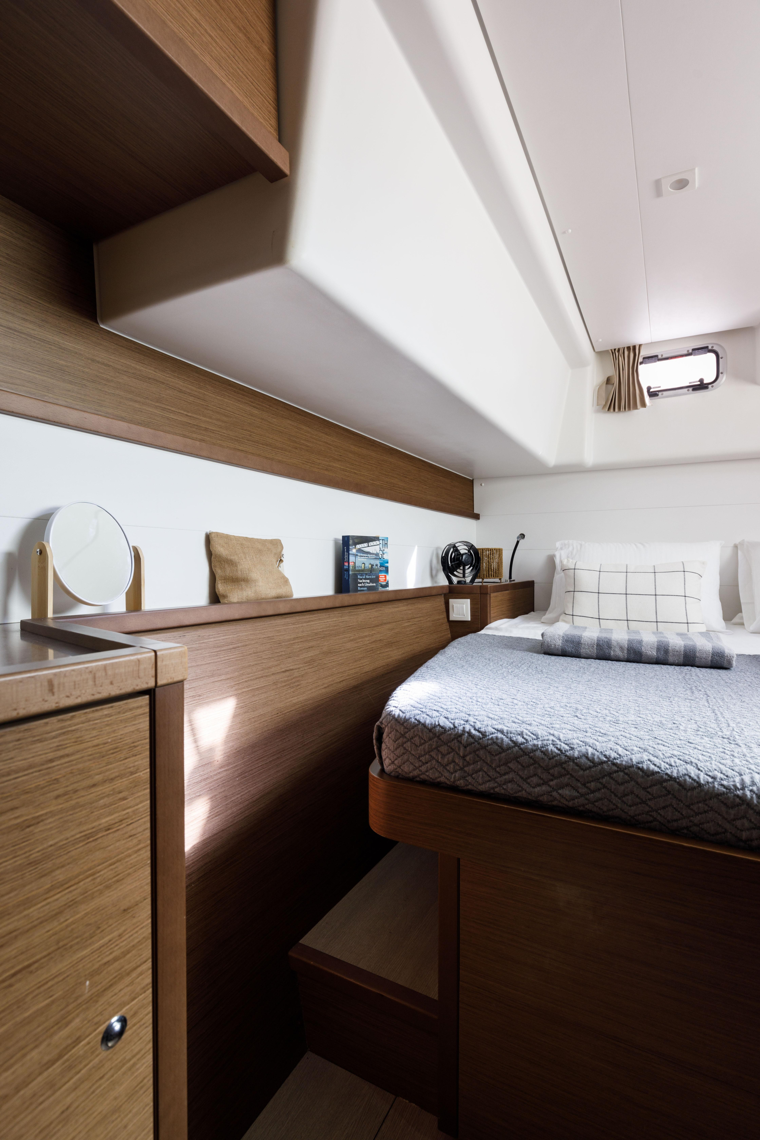 Photo #11 - Lagoon 450 Flybridge (Greis) en Rhodes - 16472