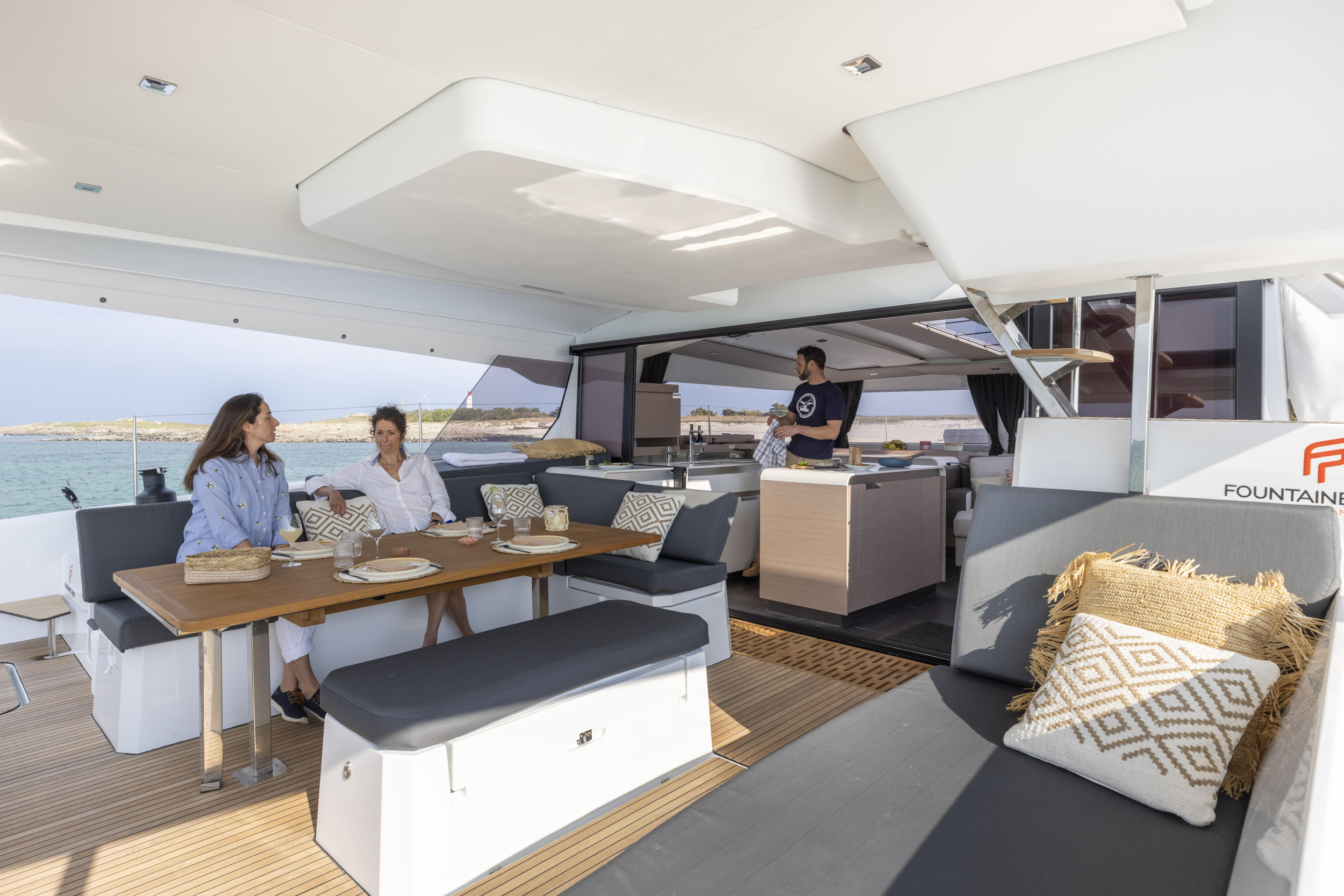 Photo #2 - Aura 51 (Dédé) in Hyeres - 25352