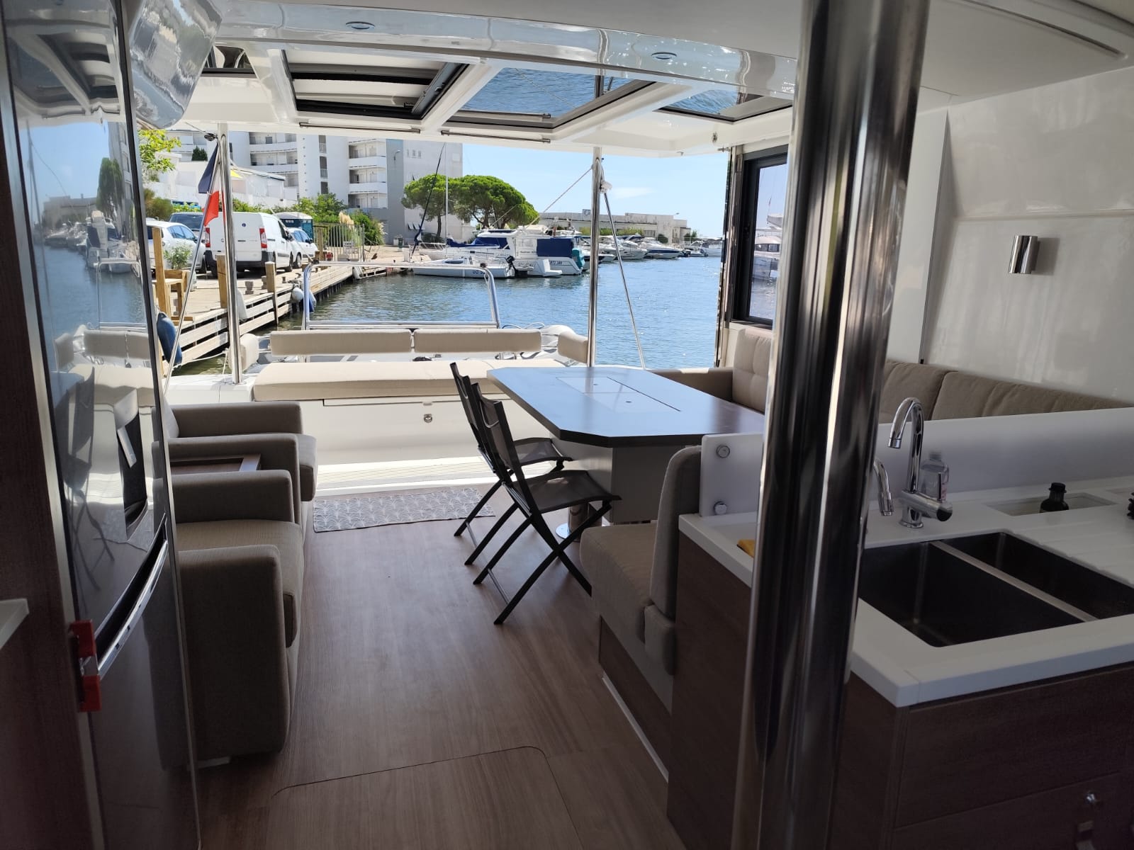 Photo #2 - Bali 4.2 (FIMA) in Hyeres - 25288