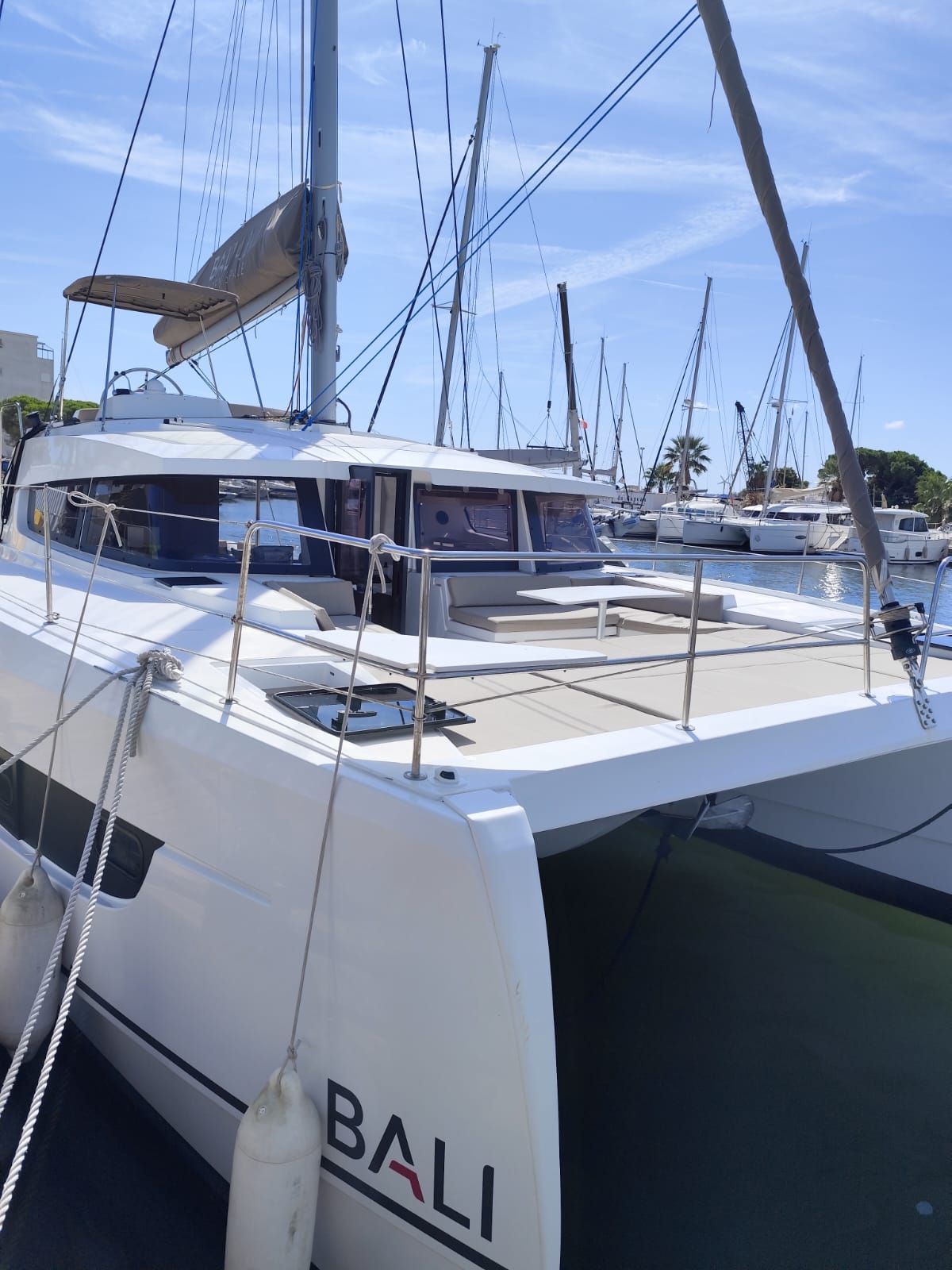 Photo #6 - Bali 4.2 (FIMA) in Hyeres - 25288