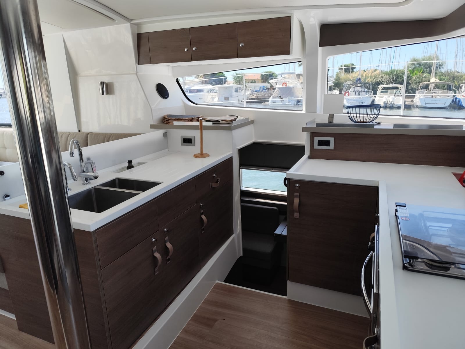 Photo #7 - Bali 4.2 (FIMA) in Hyeres - 25288