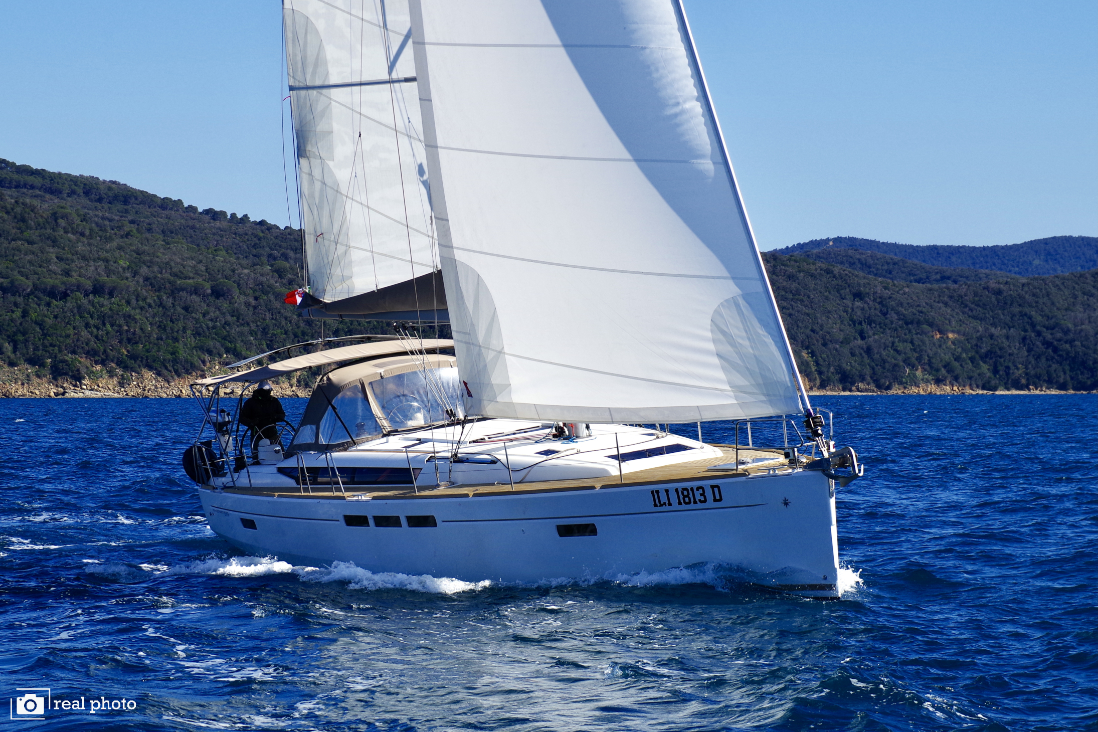 Photo #5 - Sun Odyssey 519 (Bianca -, Solar Panel) in Scarlino  - 11459