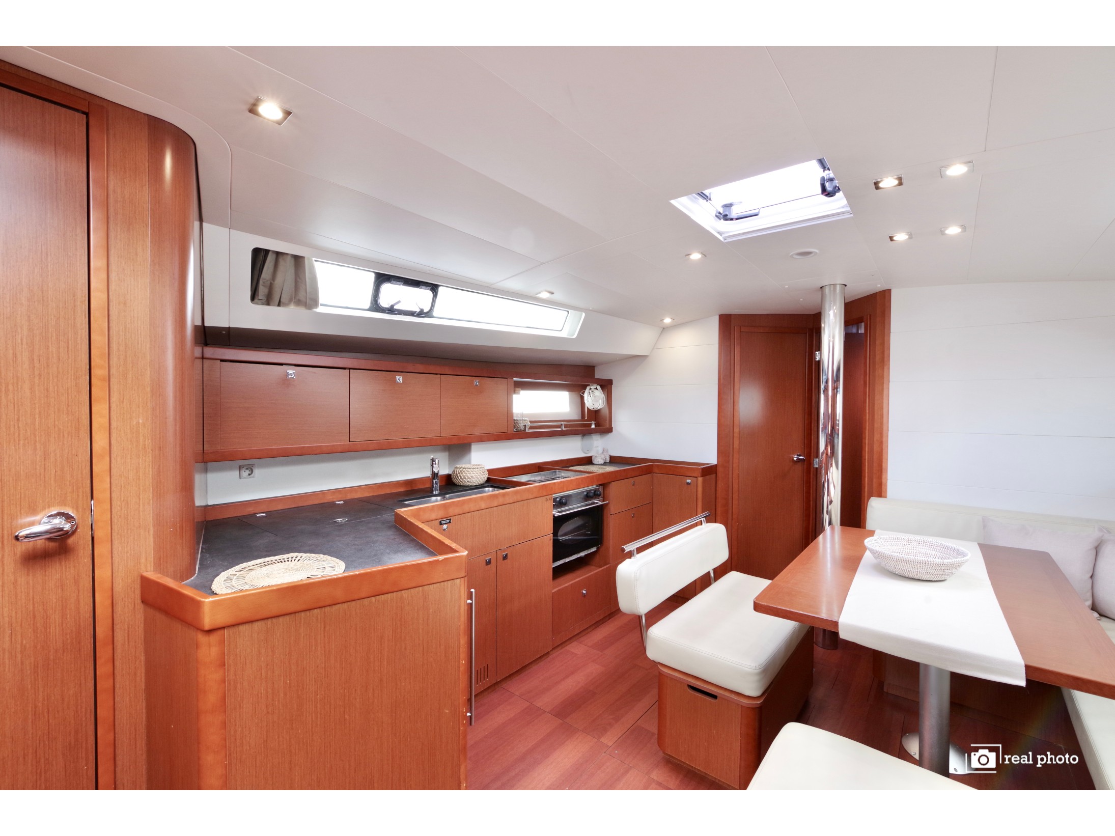 Photo #8 - Oceanis 45 (Gaia - Solar Panel) in Scarlino  - 12263