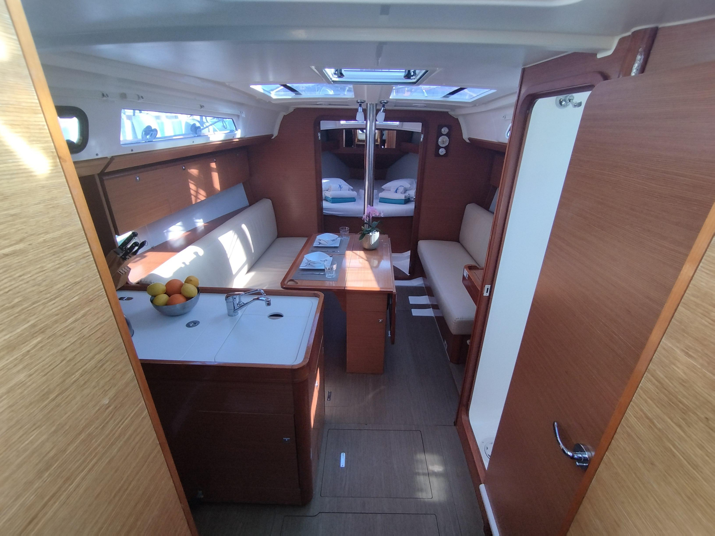 Photo #16 - Dufour 360 GL (Else) in Portisco - 6144