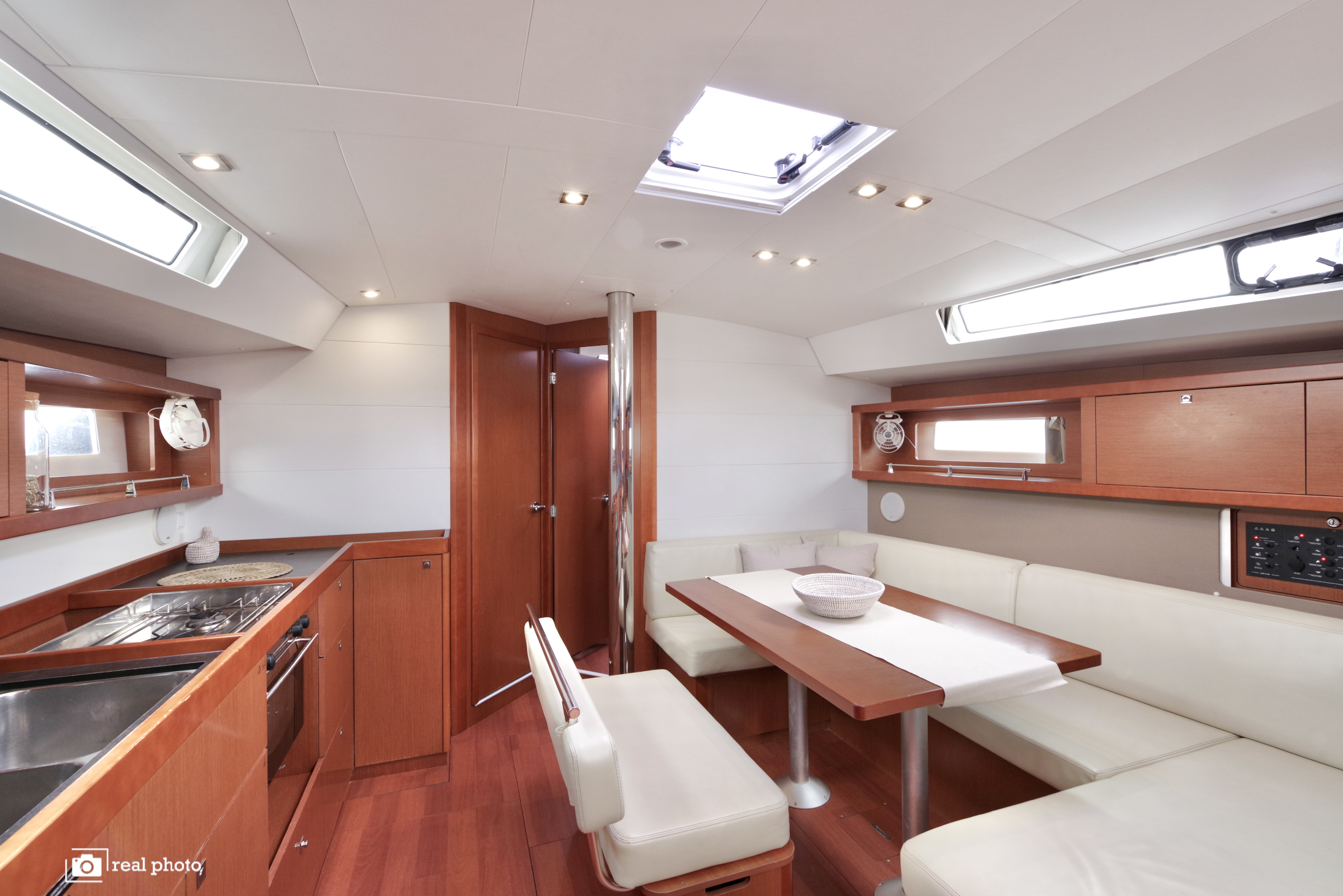 Photo #9 - Oceanis 45 (Gaia - Solar Panel) in Scarlino  - 12263